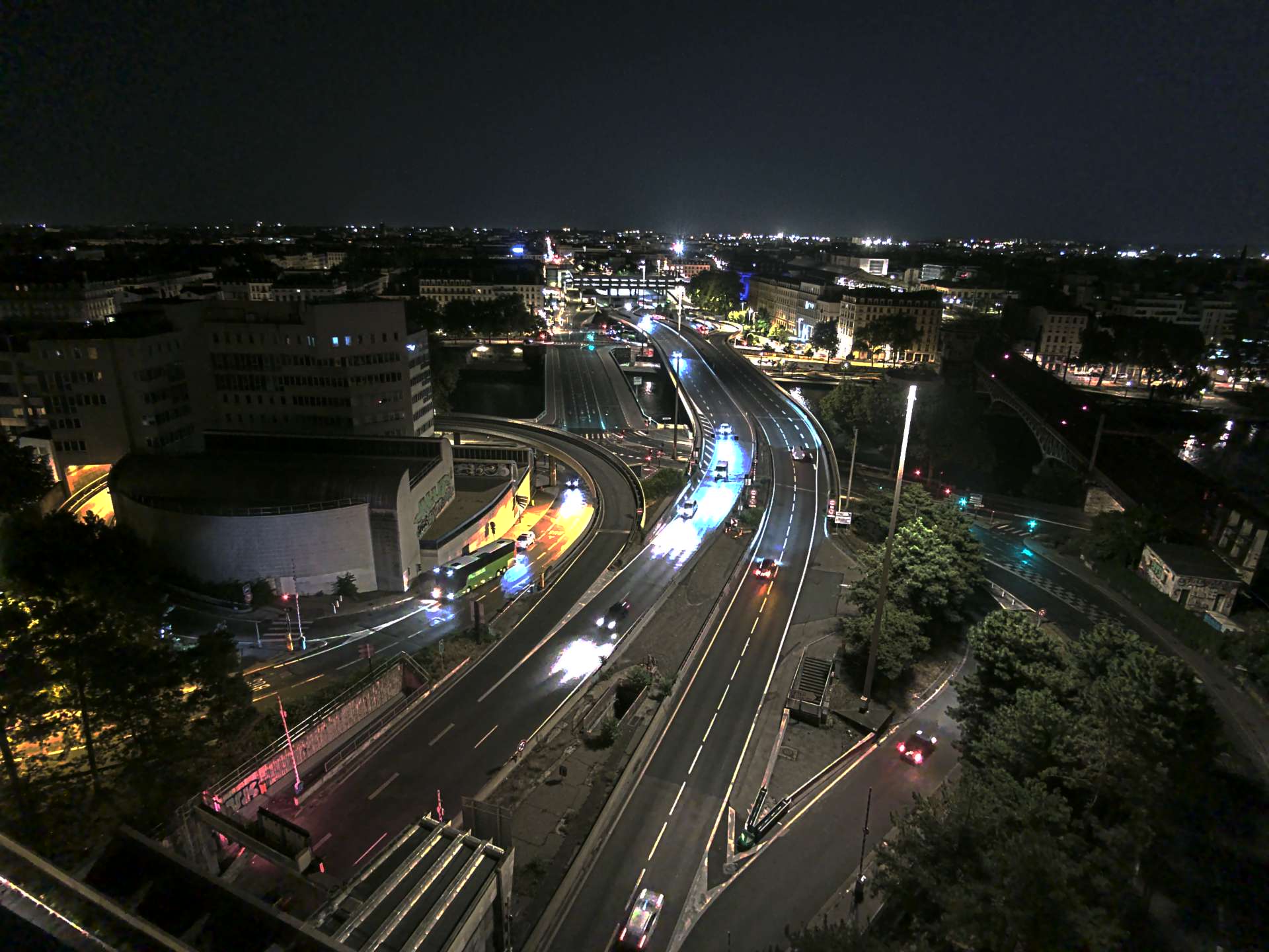Caméra autoroute à Lyon Perrache à l'entrée Sud du Tunnel sous Fourvière, en direction de Marseille
