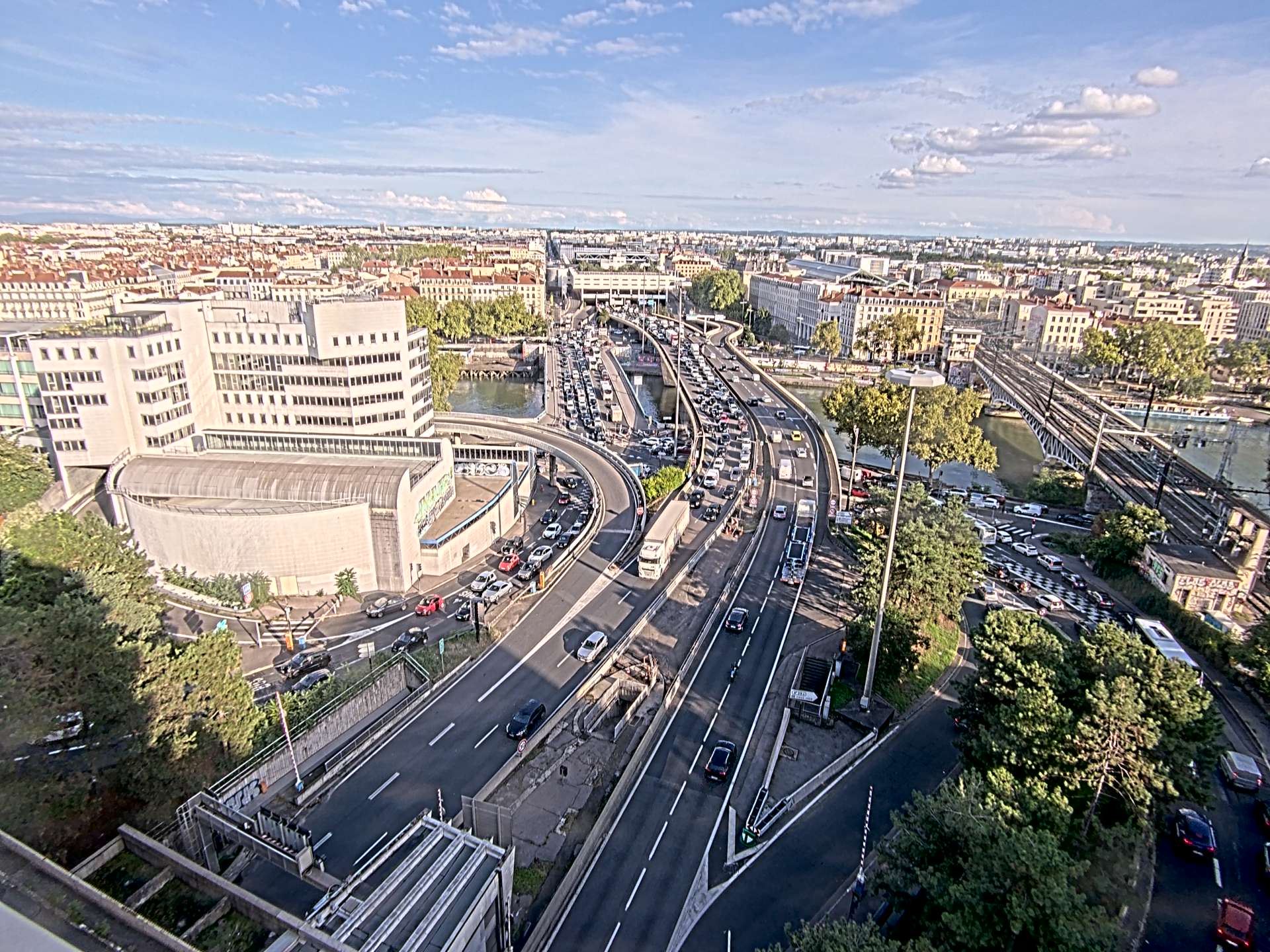 Caméra autoroute à Lyon Perrache à l'entrée Sud du Tunnel sous Fourvière, en direction de Marseille