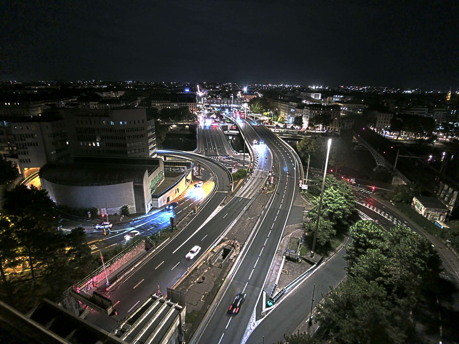 Caméra autoroute à Lyon Perrache à l'entrée Sud du Tunnel sous Fourvière, en direction de Marseille
