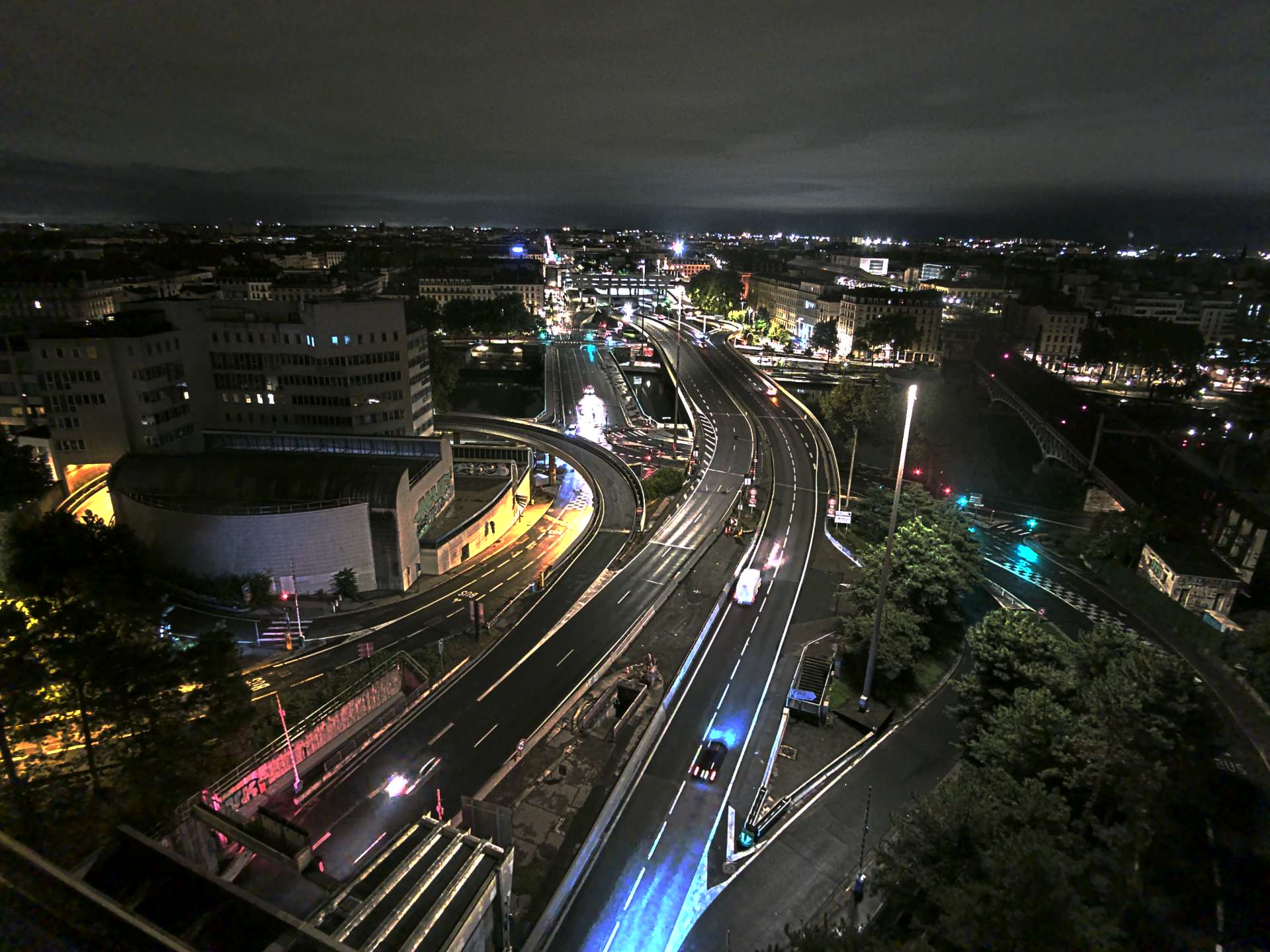 Caméra autoroute à Lyon Perrache à l'entrée Sud du Tunnel sous Fourvière, en direction de Marseille