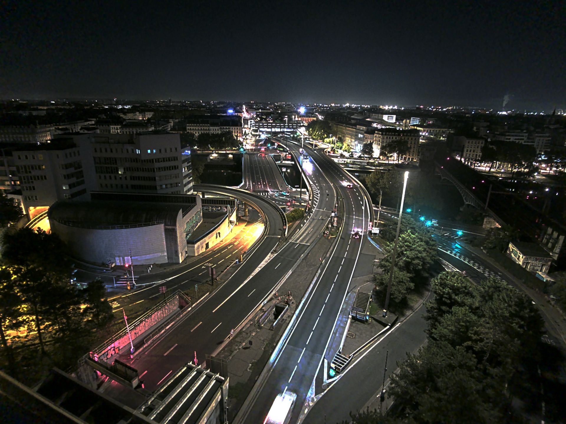 Caméra autoroute à Lyon Perrache à l'entrée Sud du Tunnel sous Fourvière, en direction de Marseille