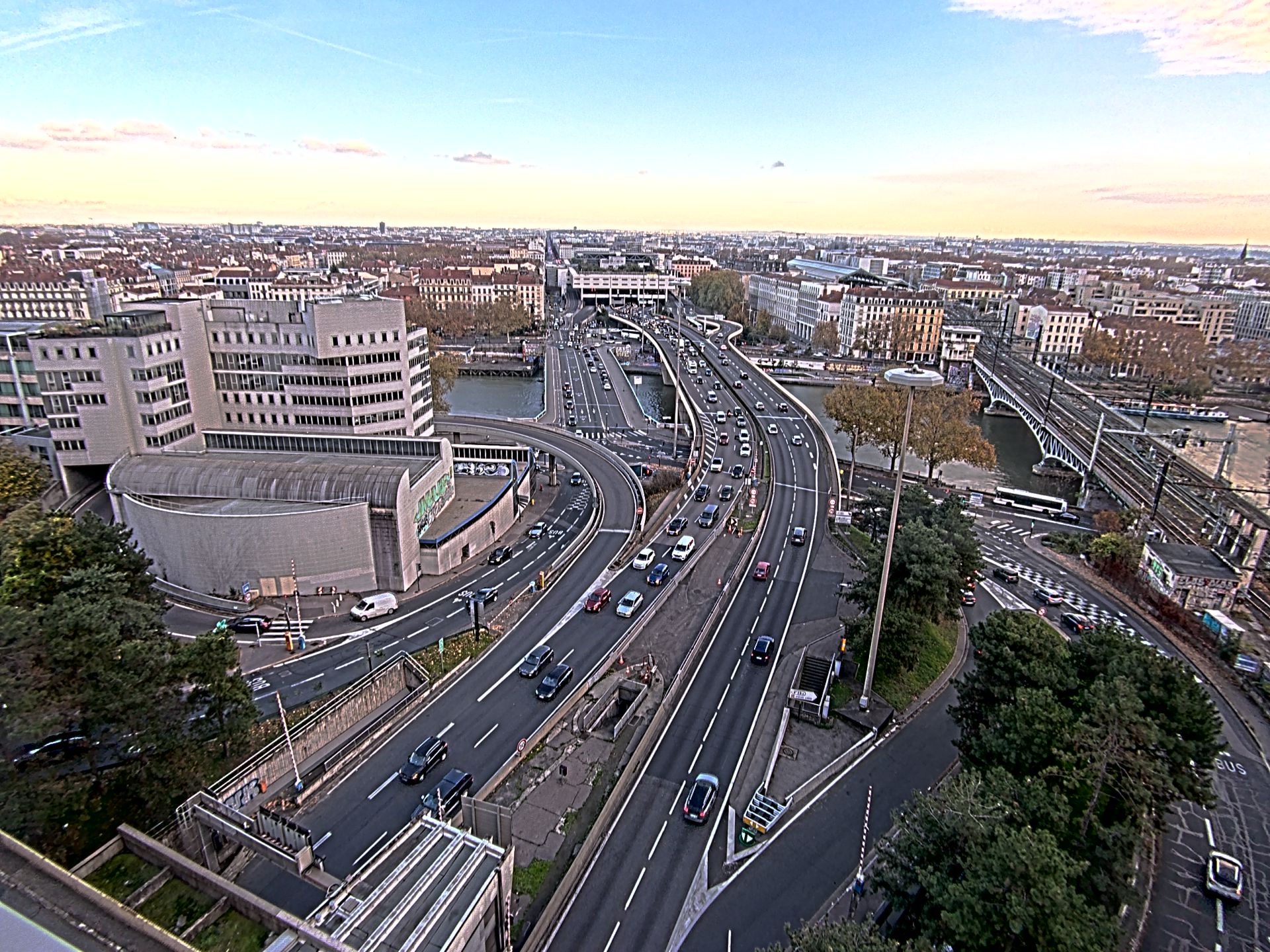 Caméra autoroute à Lyon Perrache à l'entrée Sud du Tunnel sous Fourvière, en direction de Marseille