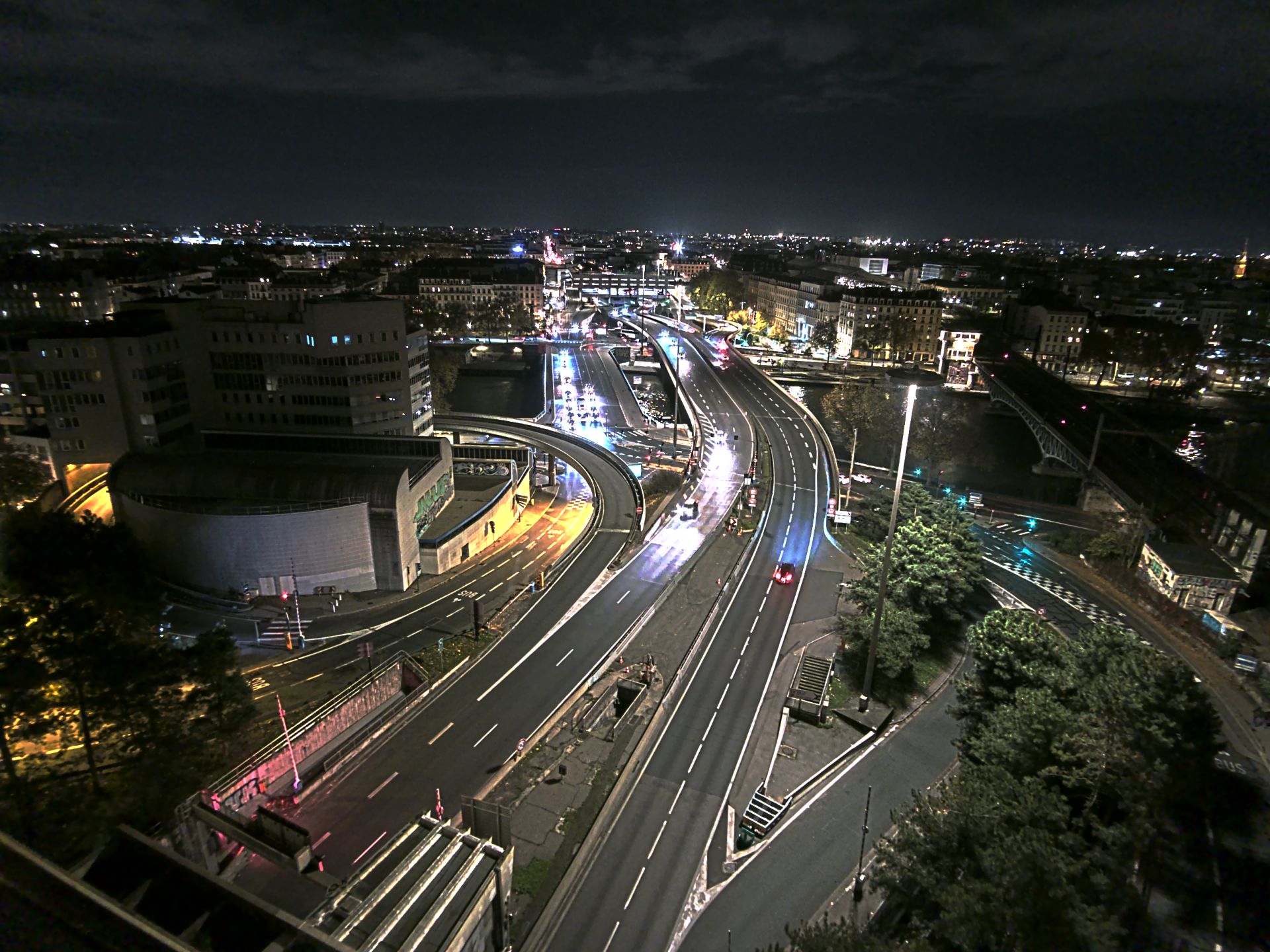 Caméra autoroute à Lyon Perrache à l'entrée Sud du Tunnel sous Fourvière, en direction de Marseille