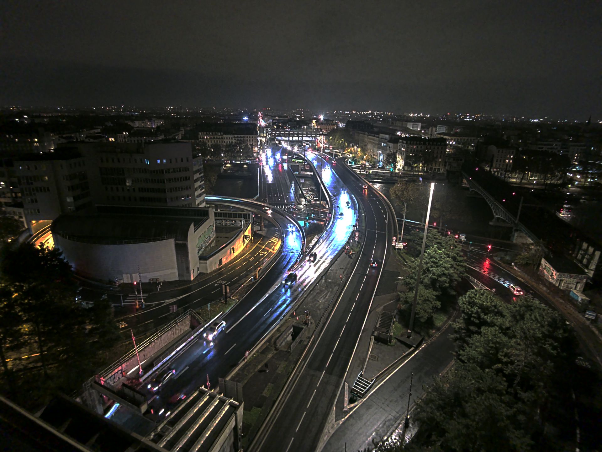 Caméra autoroute à Lyon Perrache à l'entrée Sud du Tunnel sous Fourvière, en direction de Marseille