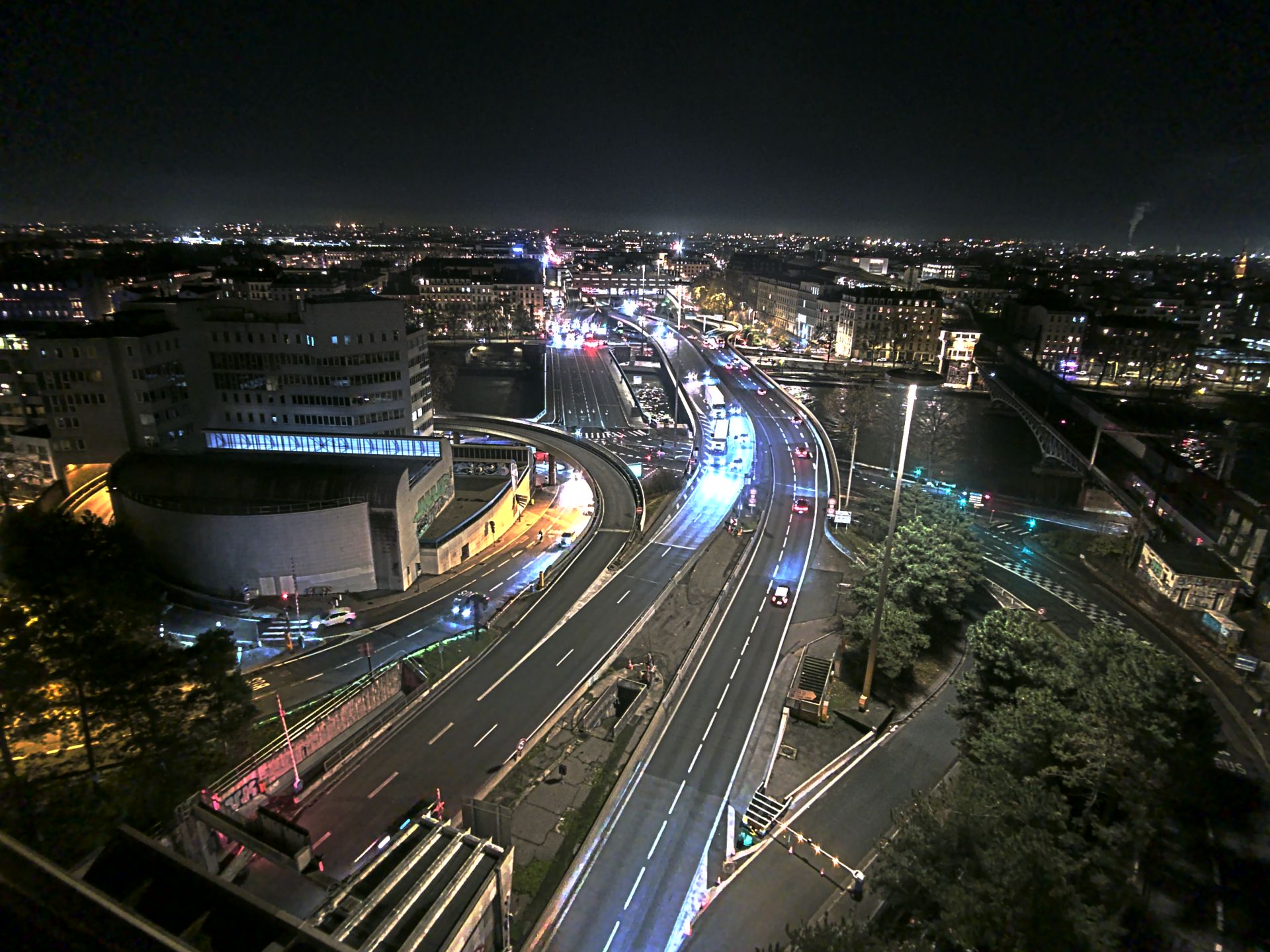 Caméra autoroute à Lyon Perrache à l'entrée Sud du Tunnel sous Fourvière, en direction de Marseille