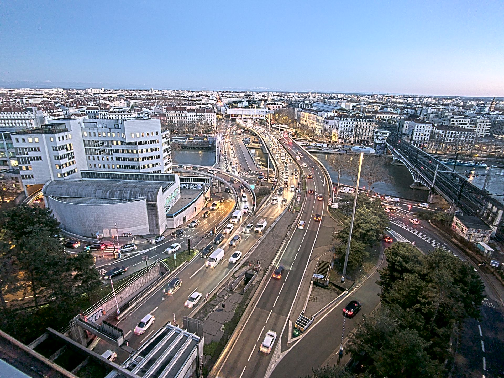 Caméra autoroute à Lyon Perrache à l'entrée Sud du Tunnel sous Fourvière, en direction de Marseille