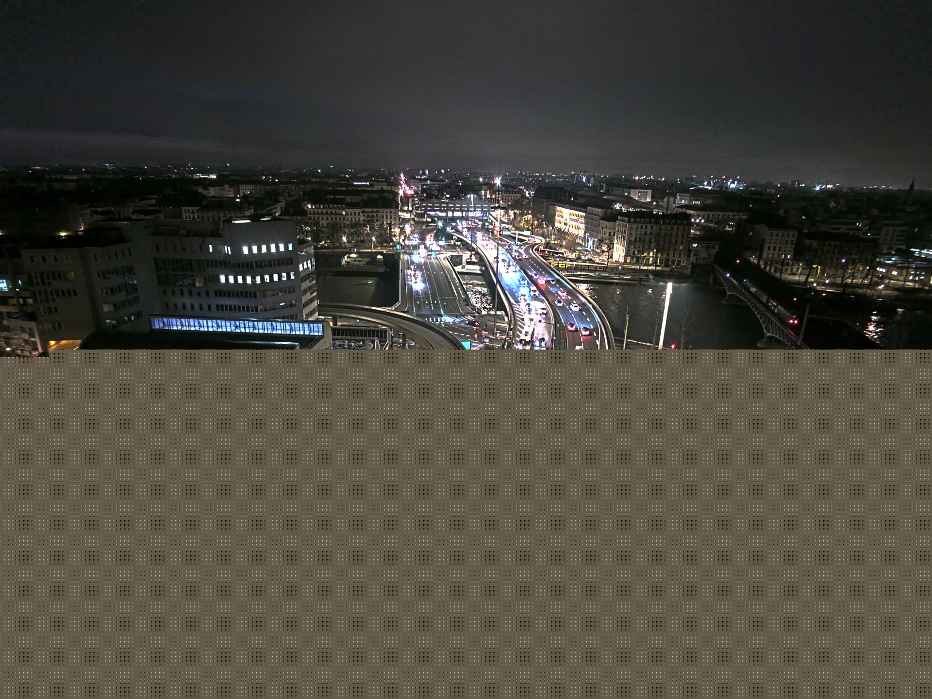 Caméra autoroute à Lyon Perrache à l'entrée Sud du Tunnel sous Fourvière, en direction de Marseille