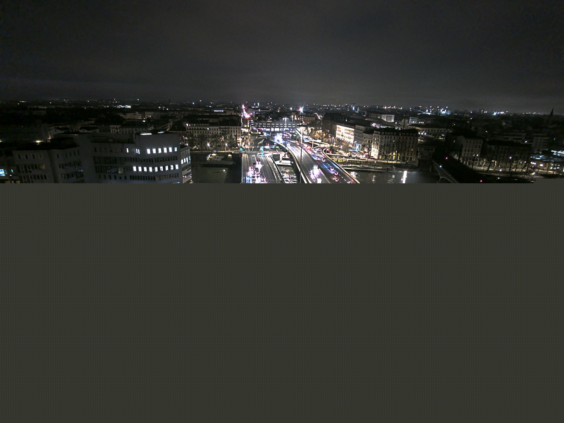 Caméra autoroute à Lyon Perrache à l'entrée Sud du Tunnel sous Fourvière, en direction de Marseille