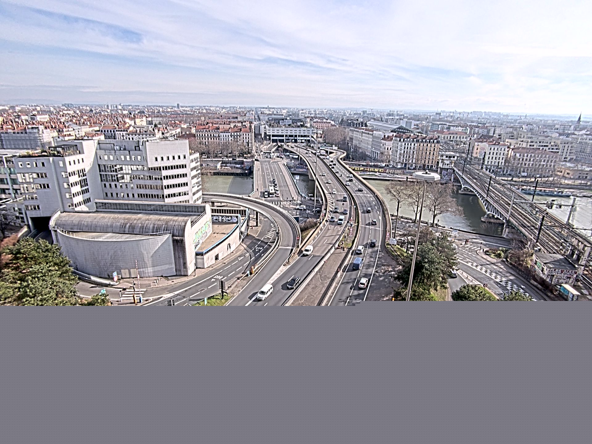 Caméra autoroute à Lyon Perrache à l'entrée Sud du Tunnel sous Fourvière, en direction de Marseille