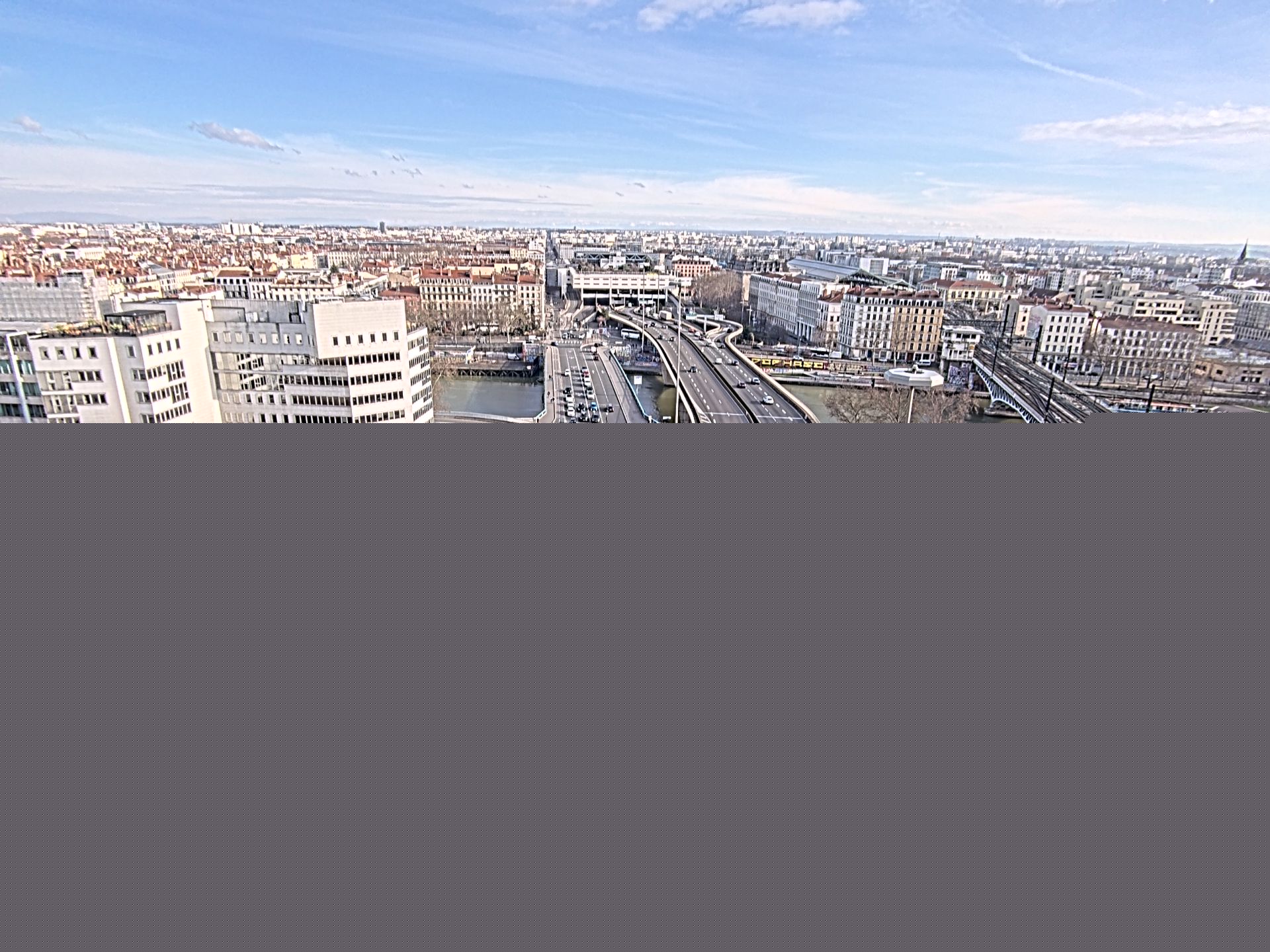 Caméra autoroute à Lyon Perrache à l'entrée Sud du Tunnel sous Fourvière, en direction de Marseille