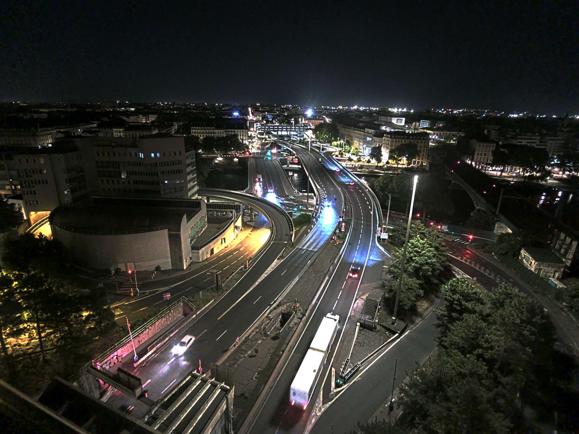 Caméra autoroute à Lyon Perrache à l'entrée Sud du Tunnel sous Fourvière, en direction de Marseille