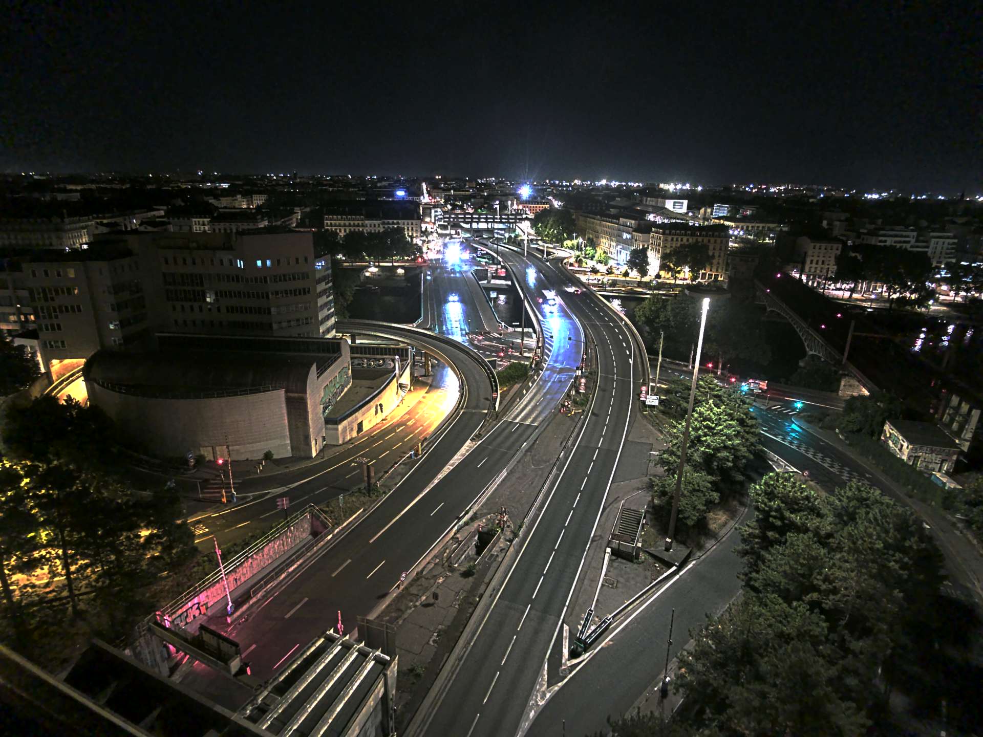 Caméra autoroute à Lyon Perrache à l'entrée Sud du Tunnel sous Fourvière, en direction de Marseille