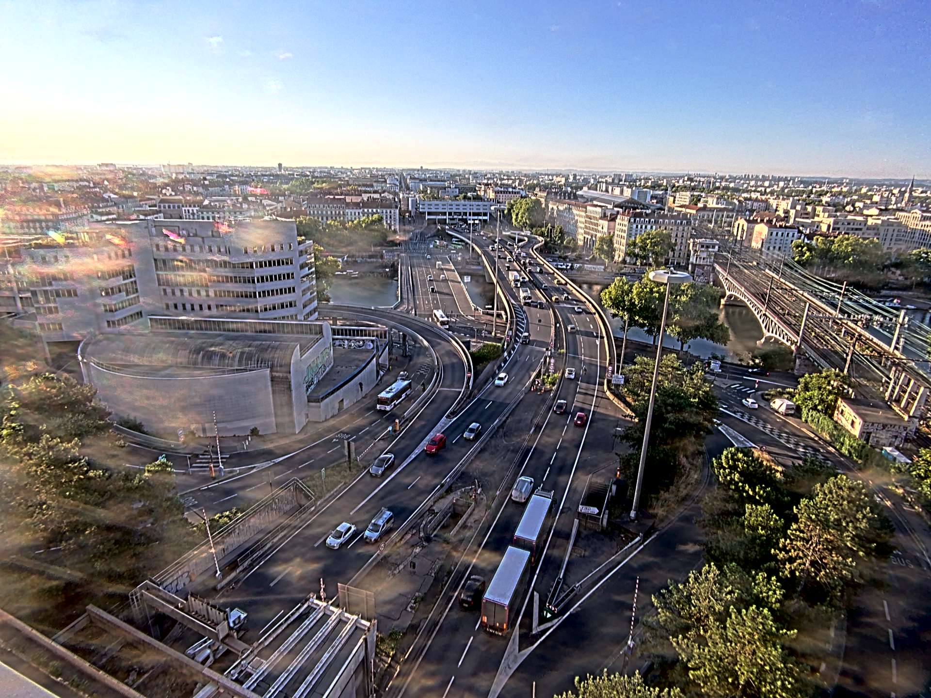 Caméra autoroute à Lyon Perrache à l'entrée Sud du Tunnel sous Fourvière, en direction de Marseille