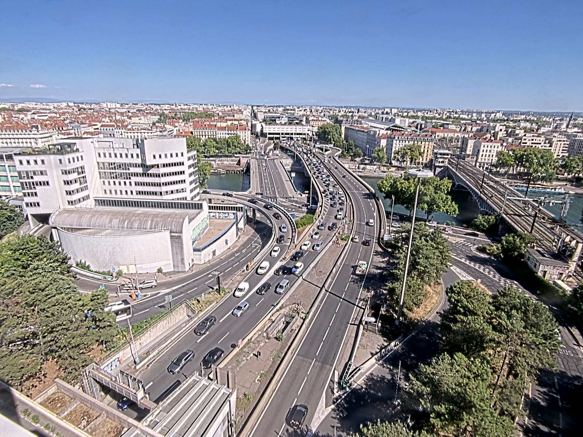 Caméra autoroute à Lyon Perrache à l'entrée Sud du Tunnel sous Fourvière, en direction de Marseille