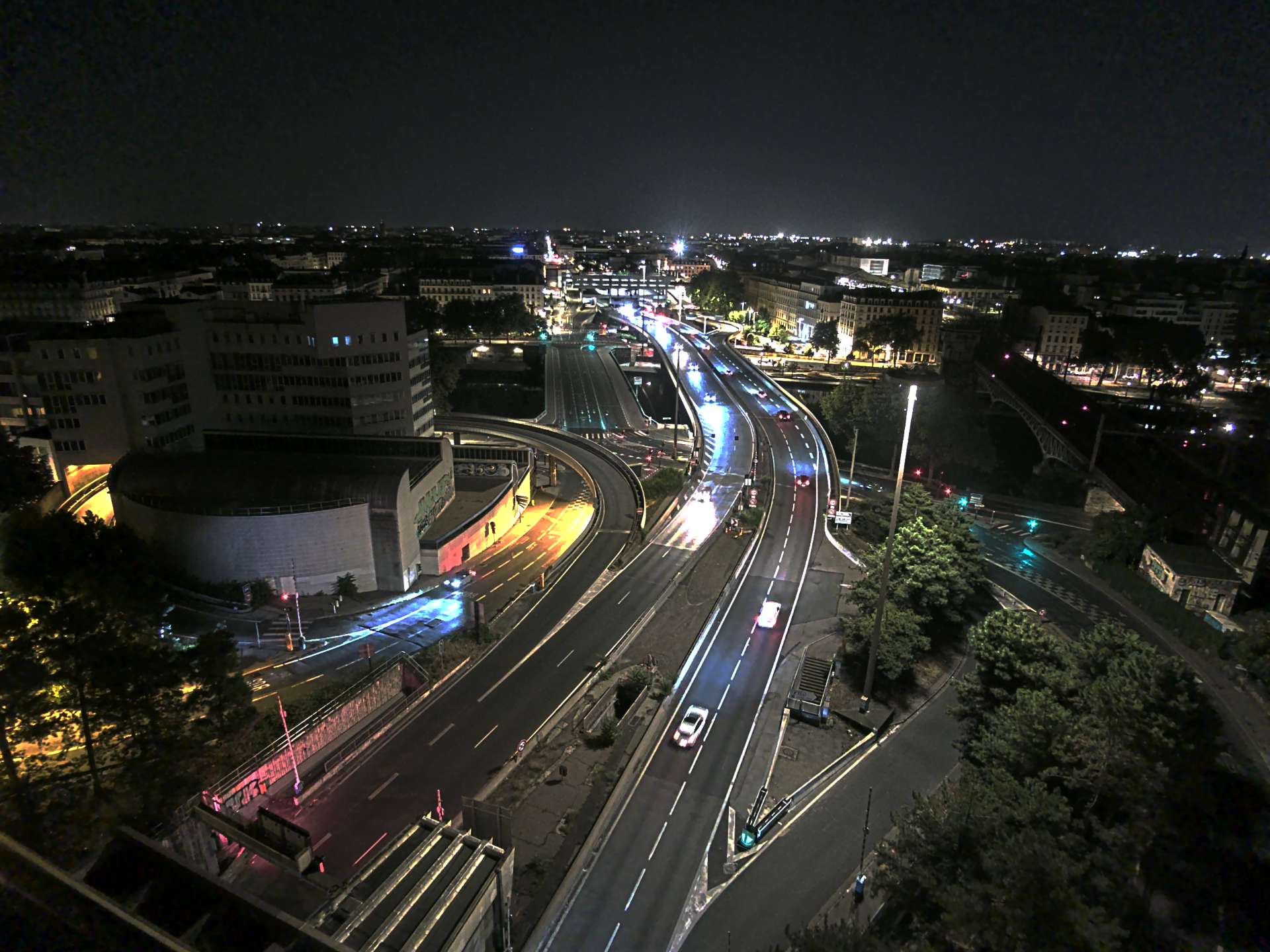 Caméra autoroute à Lyon Perrache à l'entrée Sud du Tunnel sous Fourvière, en direction de Marseille