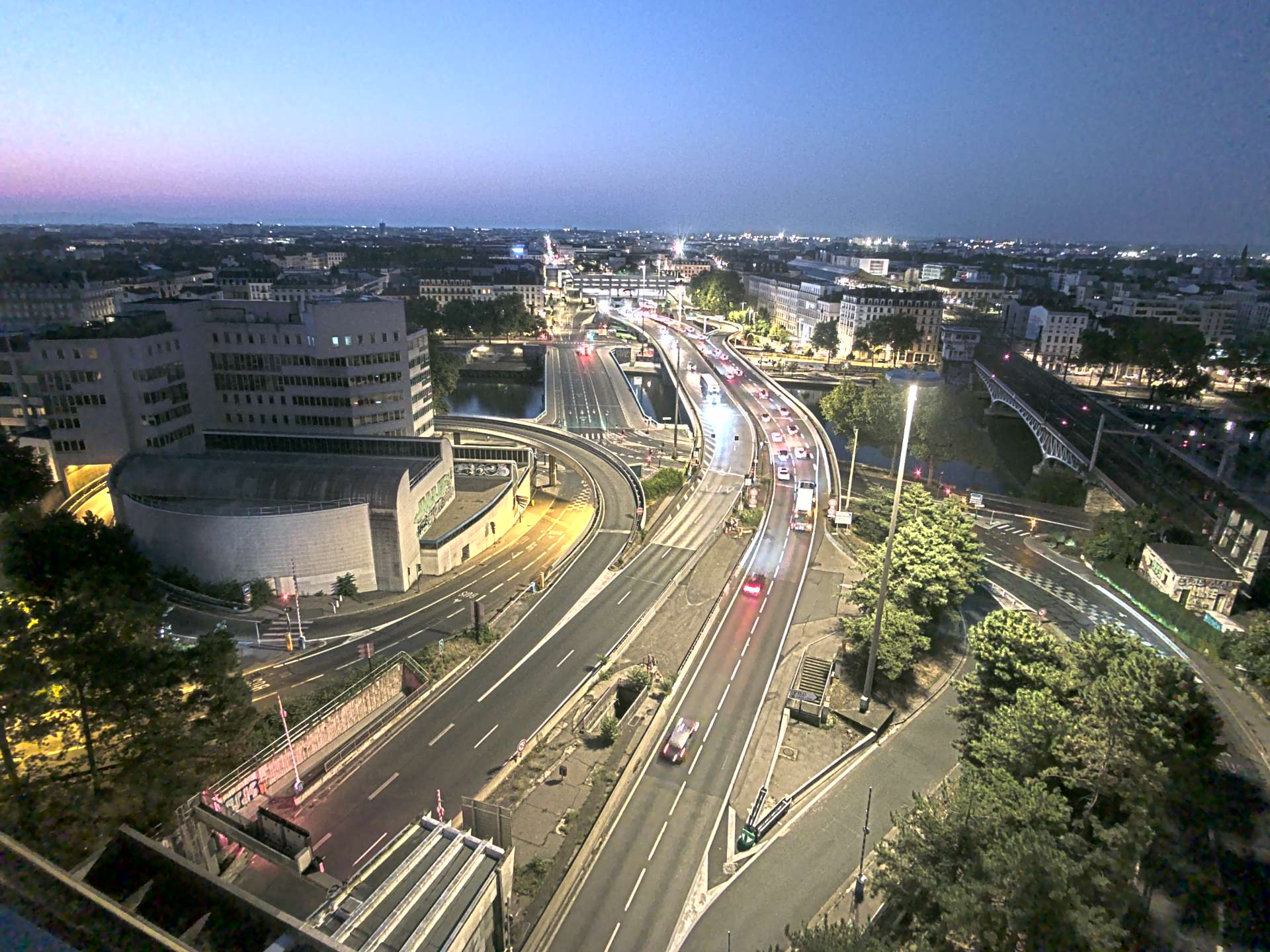 Caméra autoroute à Lyon Perrache à l'entrée Sud du Tunnel sous Fourvière, en direction de Marseille