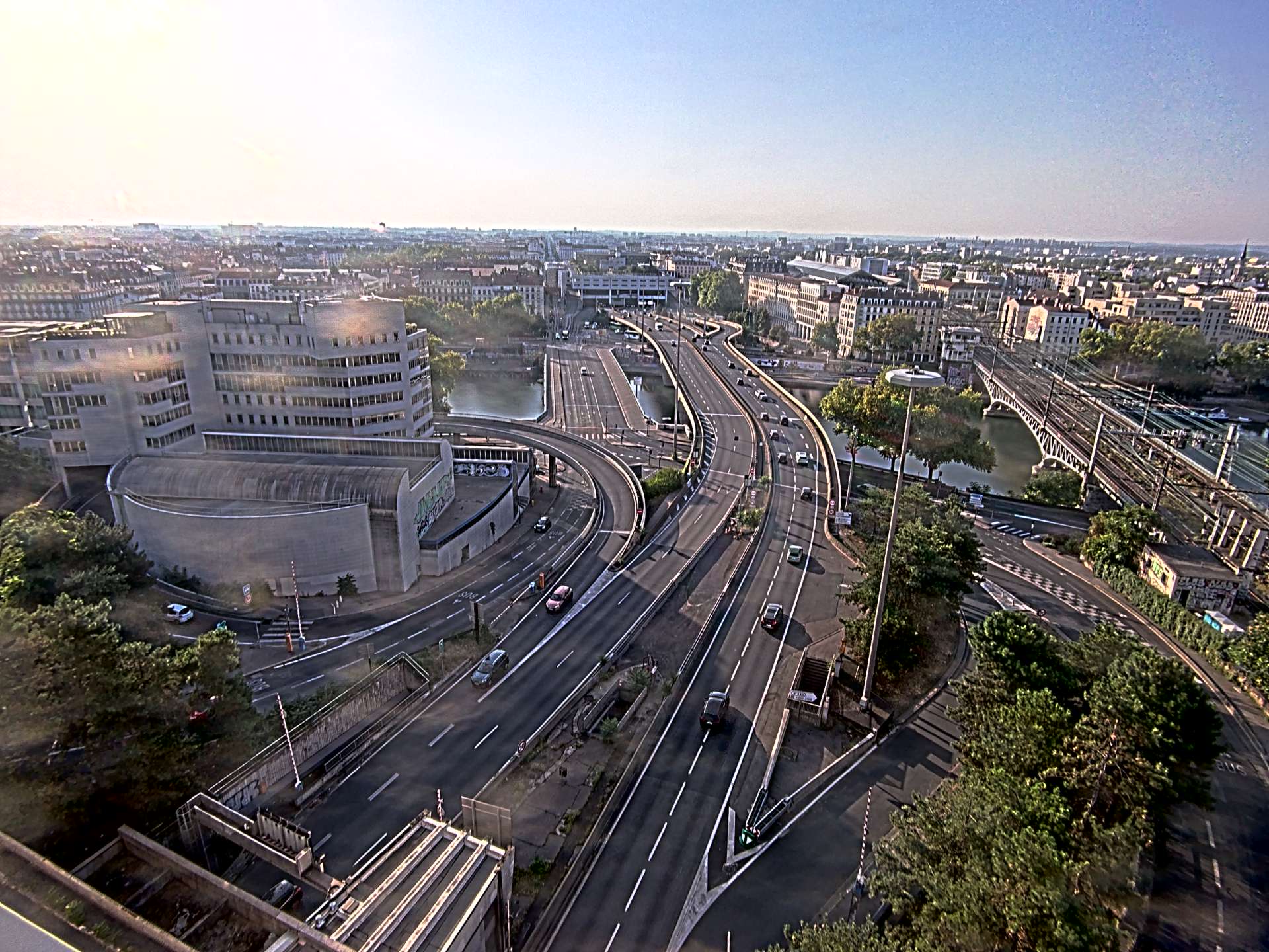 Caméra autoroute à Lyon Perrache à l'entrée Sud du Tunnel sous Fourvière, en direction de Marseille