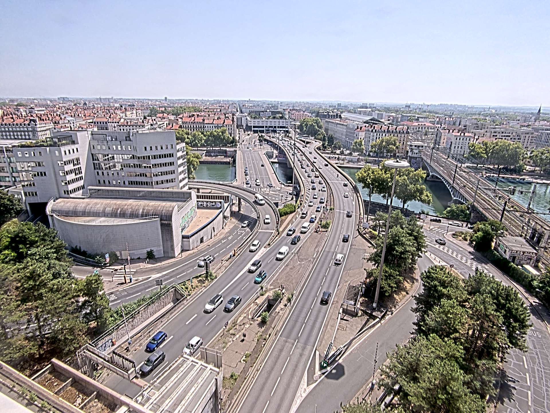 Caméra autoroute à Lyon Perrache à l'entrée Sud du Tunnel sous Fourvière, en direction de Marseille