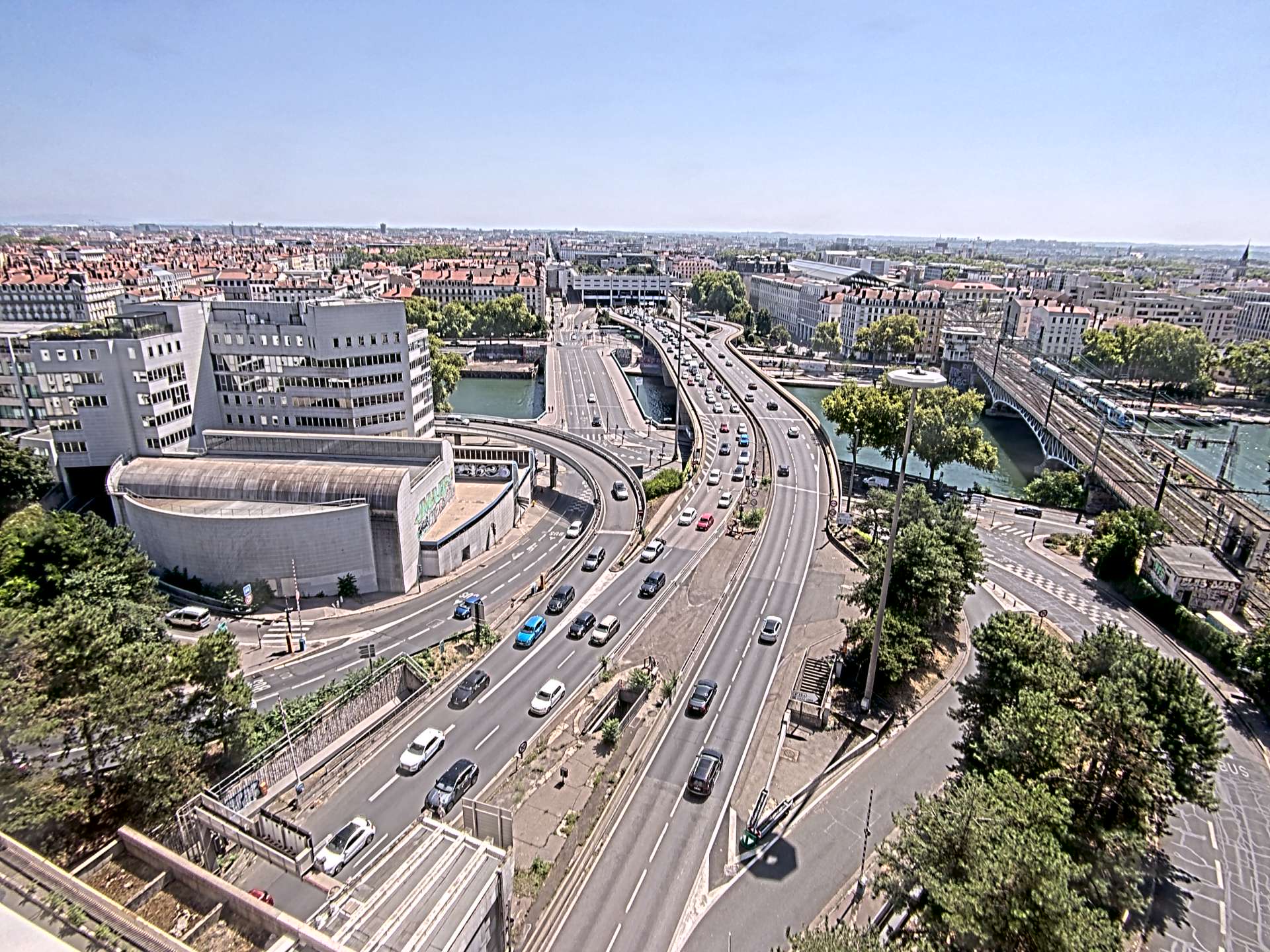 Caméra autoroute à Lyon Perrache à l'entrée Sud du Tunnel sous Fourvière, en direction de Marseille