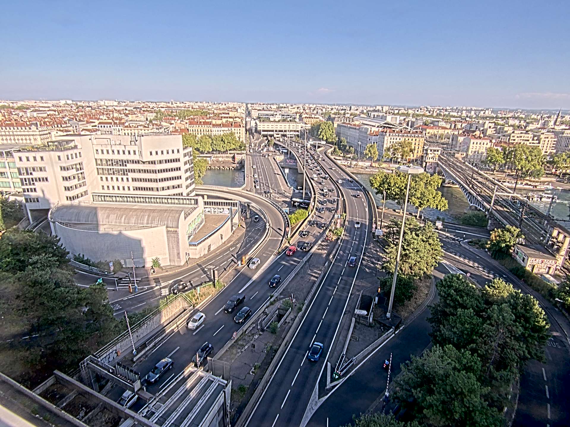 Caméra autoroute à Lyon Perrache à l'entrée Sud du Tunnel sous Fourvière, en direction de Marseille