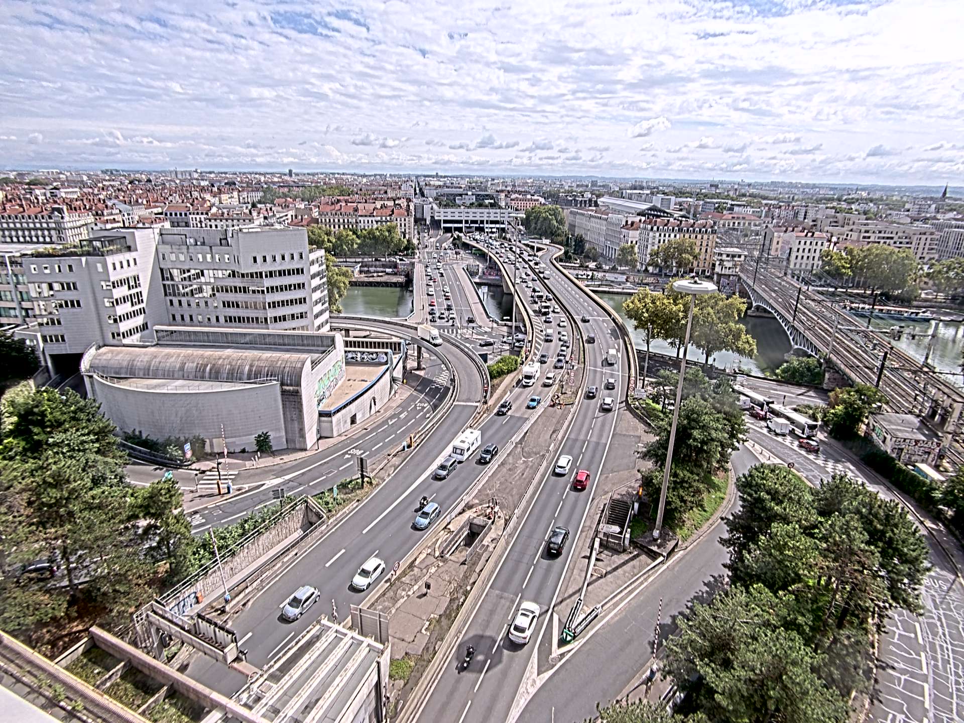 Caméra autoroute à Lyon Perrache à l'entrée Sud du Tunnel sous Fourvière, en direction de Marseille