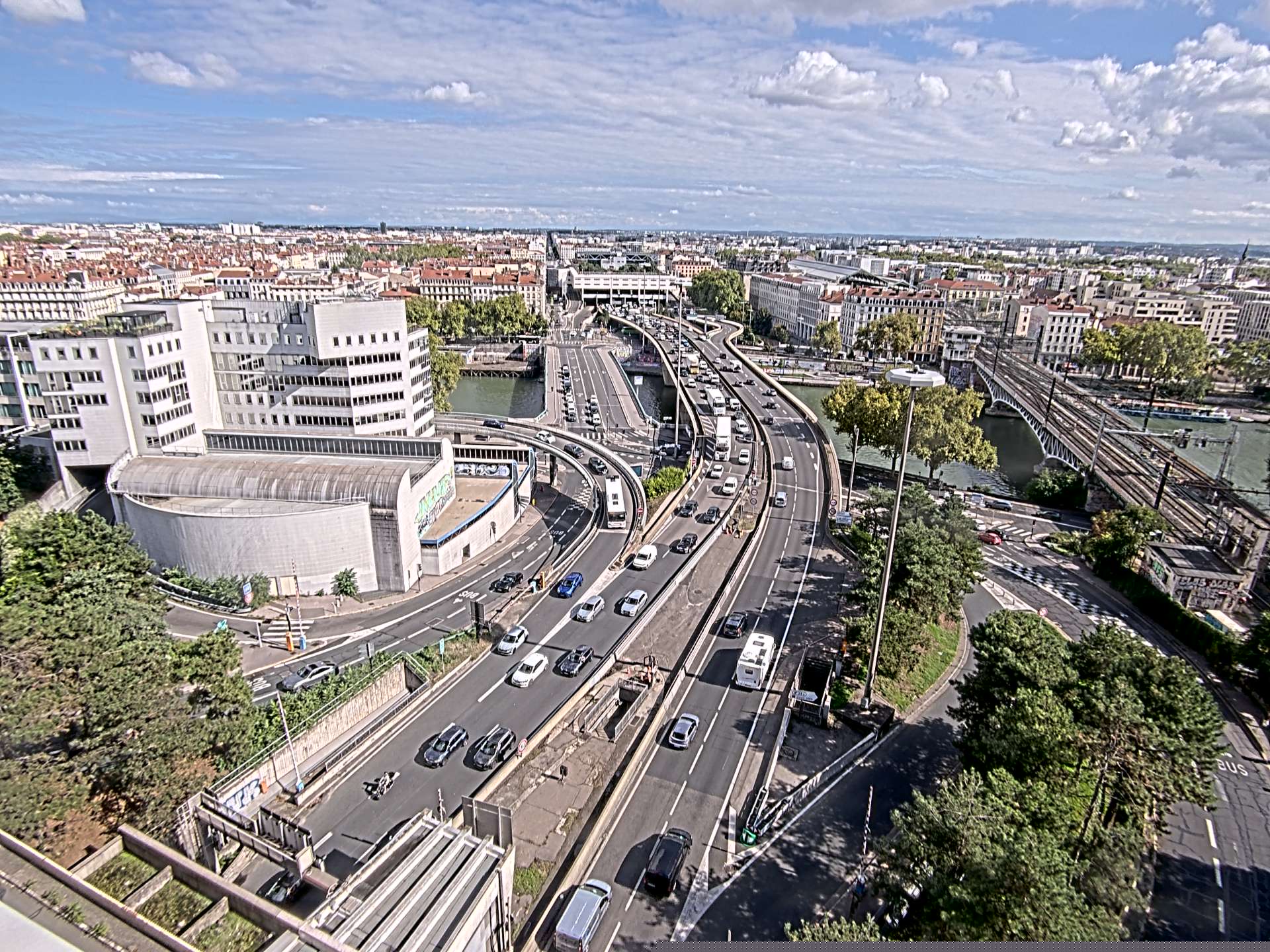 Caméra autoroute à Lyon Perrache à l'entrée Sud du Tunnel sous Fourvière, en direction de Marseille