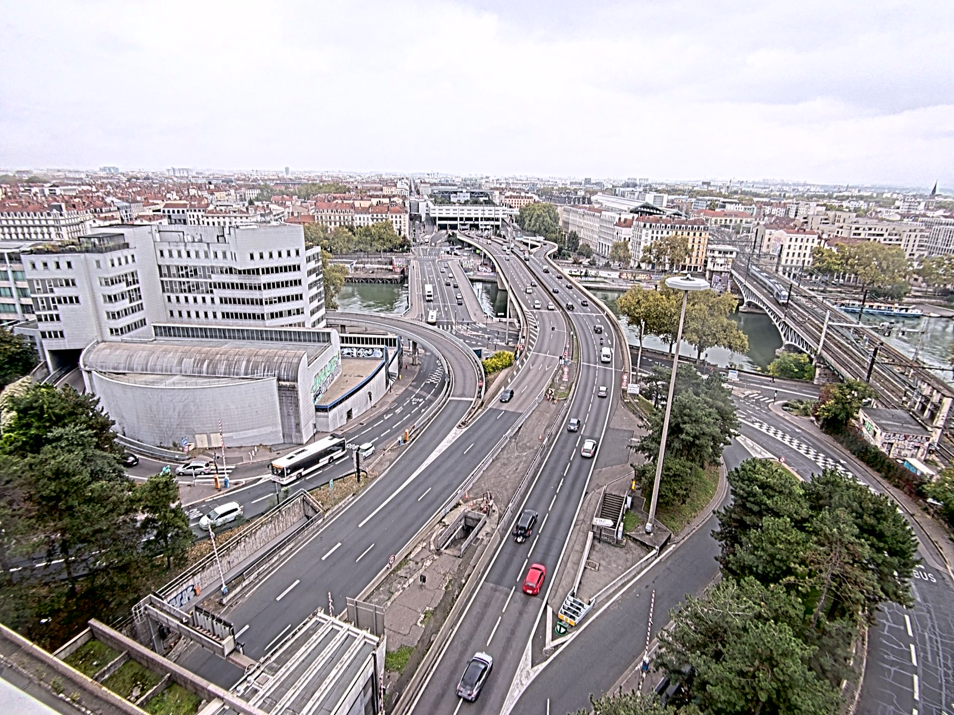 Caméra autoroute à Lyon Perrache à l'entrée Sud du Tunnel sous Fourvière, en direction de Marseille