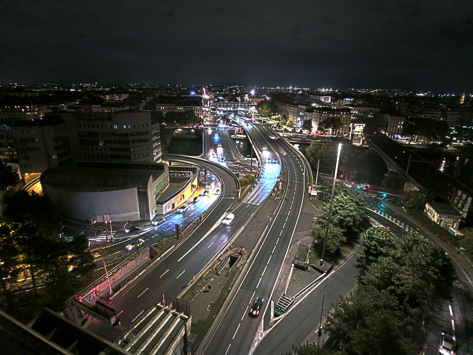 Caméra autoroute à Lyon Perrache à l'entrée Sud du Tunnel sous Fourvière, en direction de Marseille