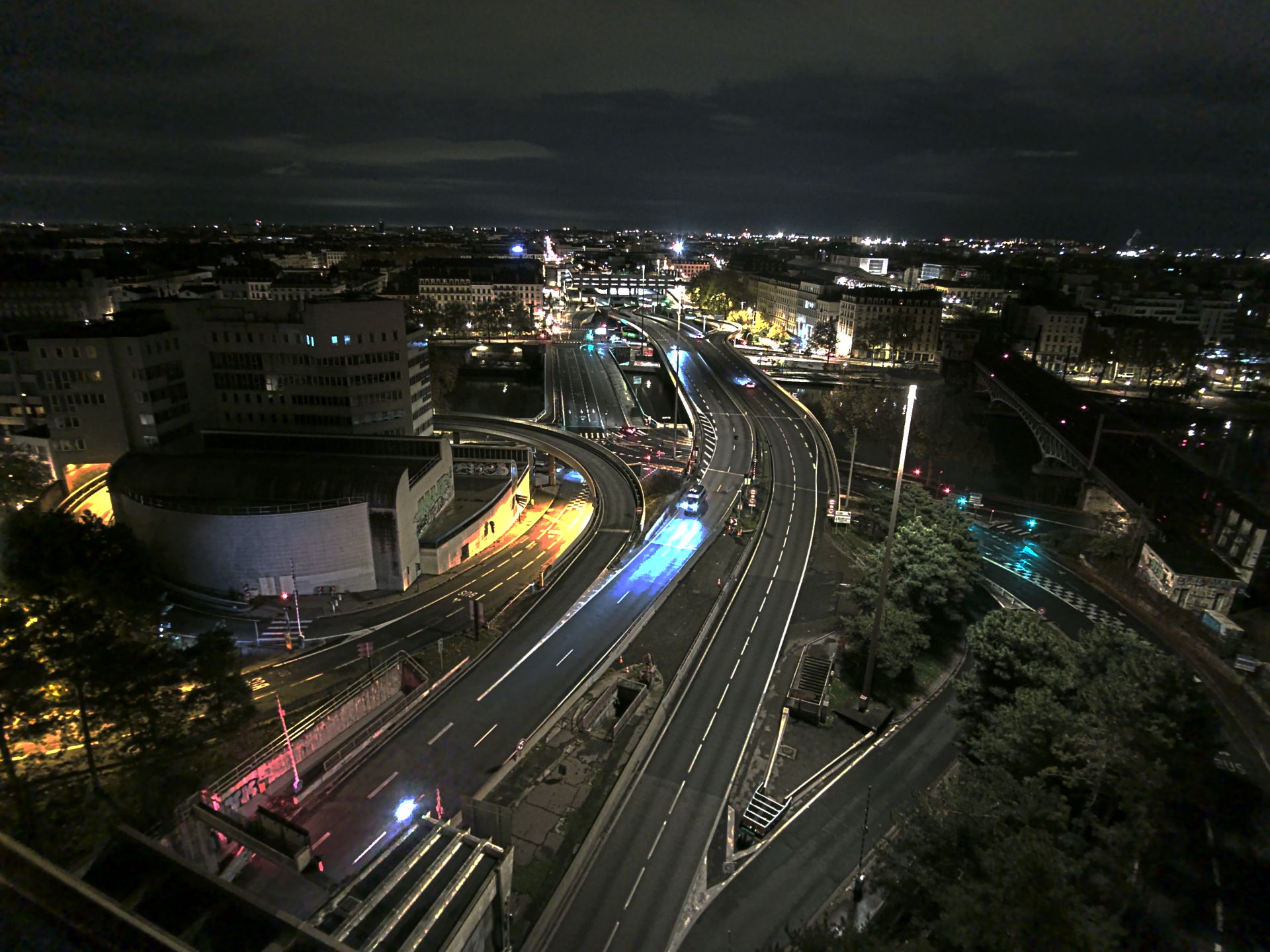 Caméra autoroute à Lyon Perrache à l'entrée Sud du Tunnel sous Fourvière, en direction de Marseille