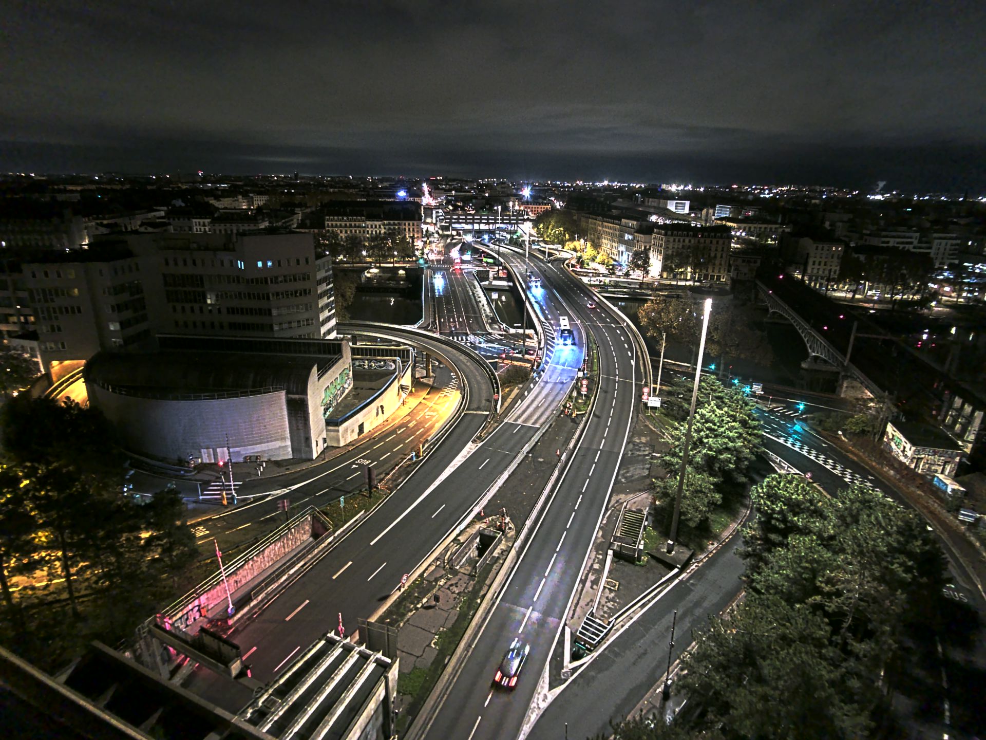Caméra autoroute à Lyon Perrache à l'entrée Sud du Tunnel sous Fourvière, en direction de Marseille