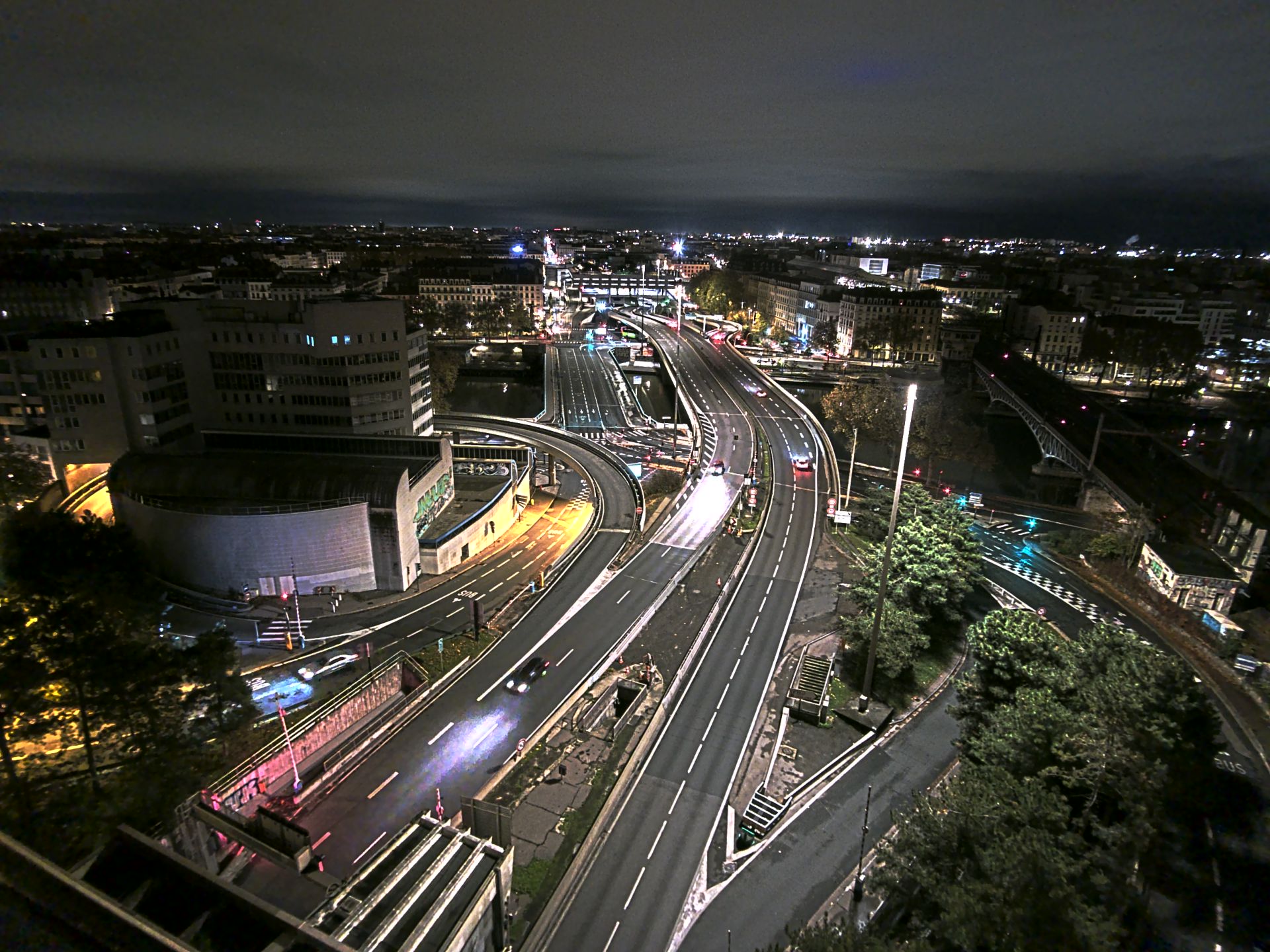 Caméra autoroute à Lyon Perrache à l'entrée Sud du Tunnel sous Fourvière, en direction de Marseille