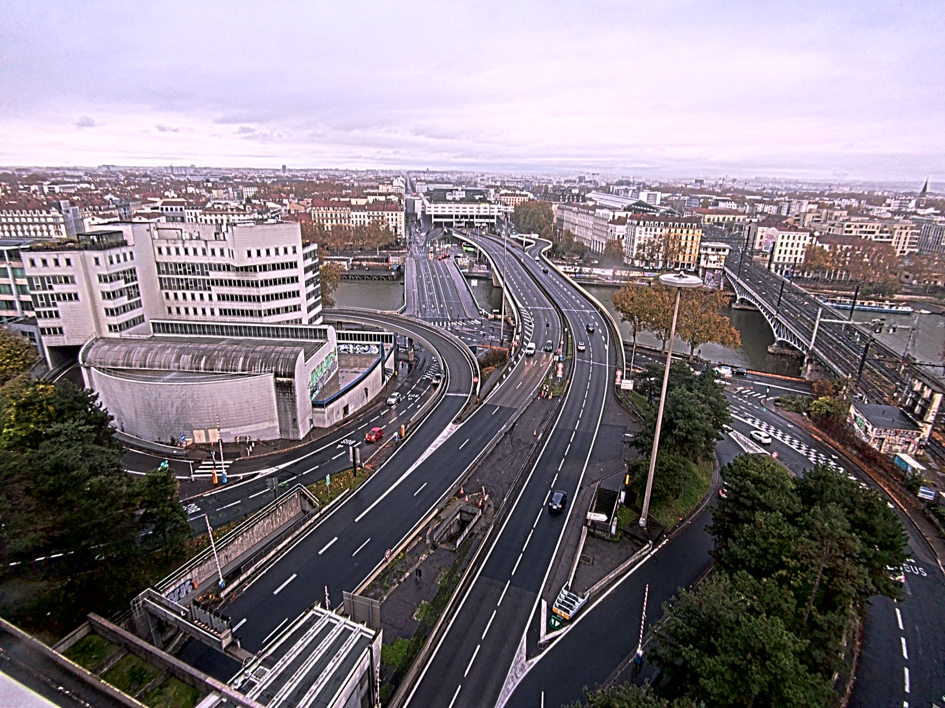 Caméra autoroute à Lyon Perrache à l'entrée Sud du Tunnel sous Fourvière, en direction de Marseille