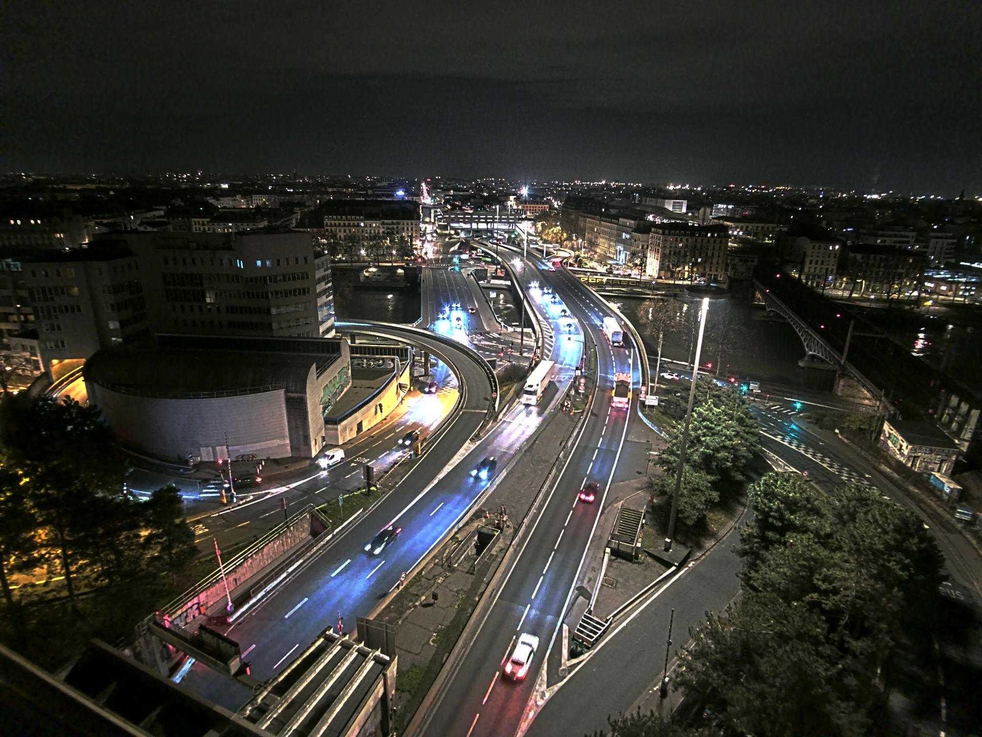 Caméra autoroute à Lyon Perrache à l'entrée Sud du Tunnel sous Fourvière, en direction de Marseille