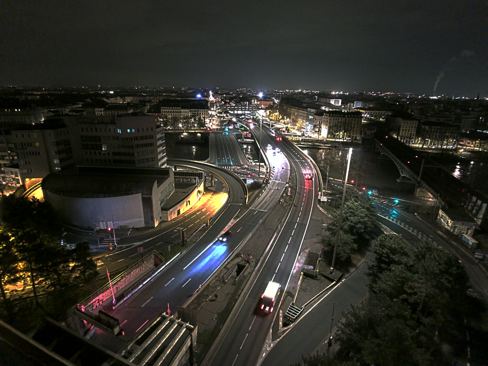 Caméra autoroute à Lyon Perrache à l'entrée Sud du Tunnel sous Fourvière, en direction de Marseille