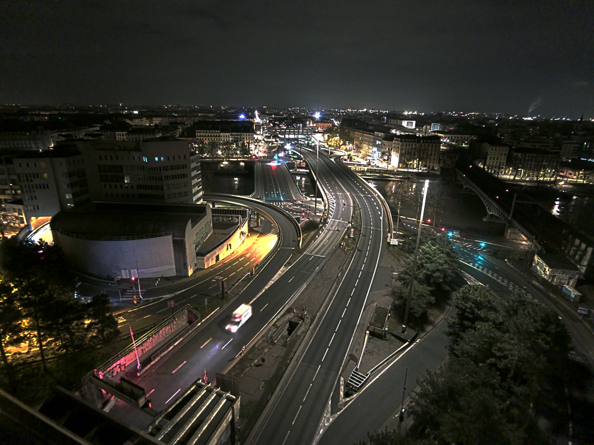 Caméra autoroute à Lyon Perrache à l'entrée Sud du Tunnel sous Fourvière, en direction de Marseille