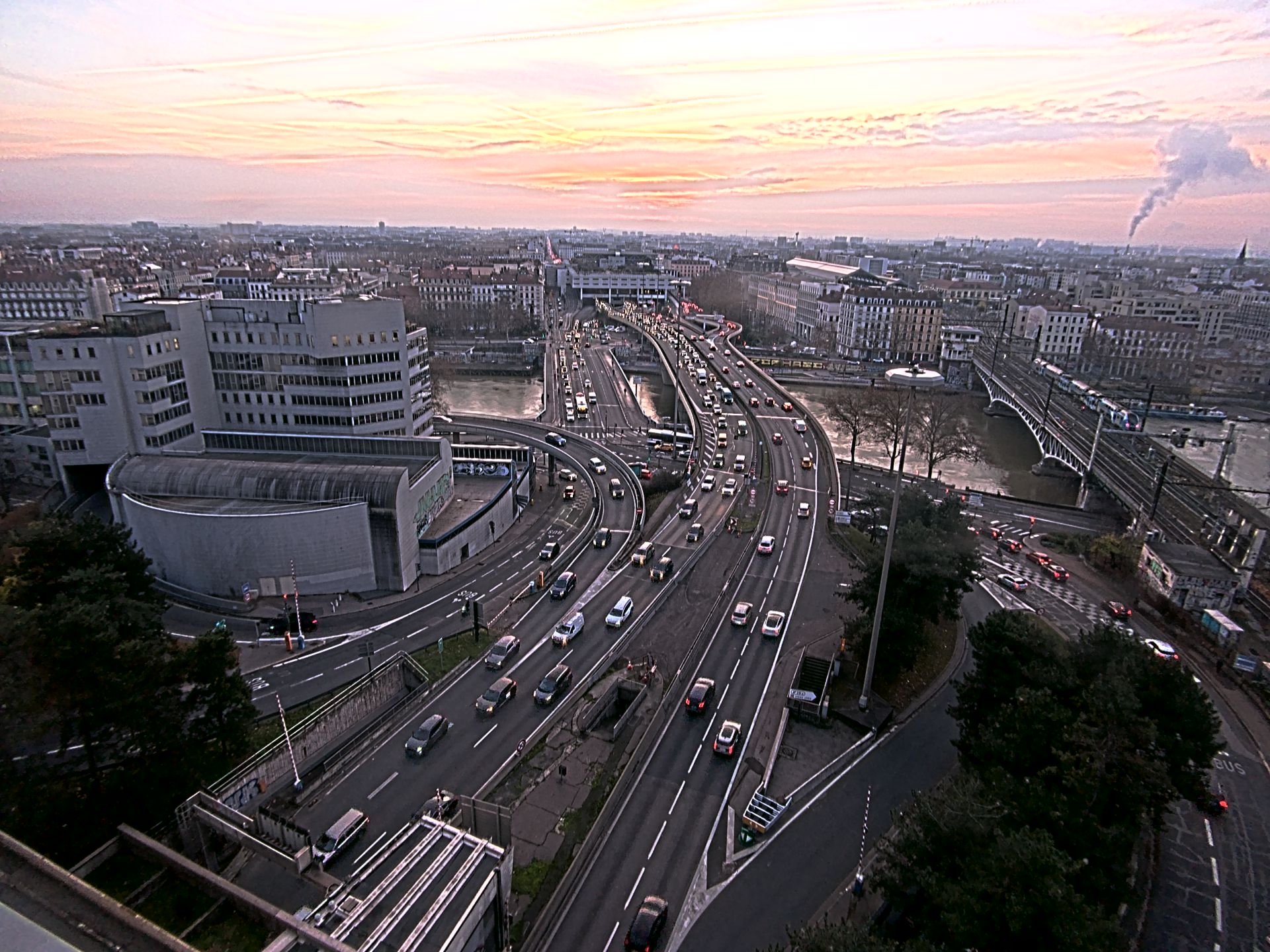 Caméra autoroute à Lyon Perrache à l'entrée Sud du Tunnel sous Fourvière, en direction de Marseille