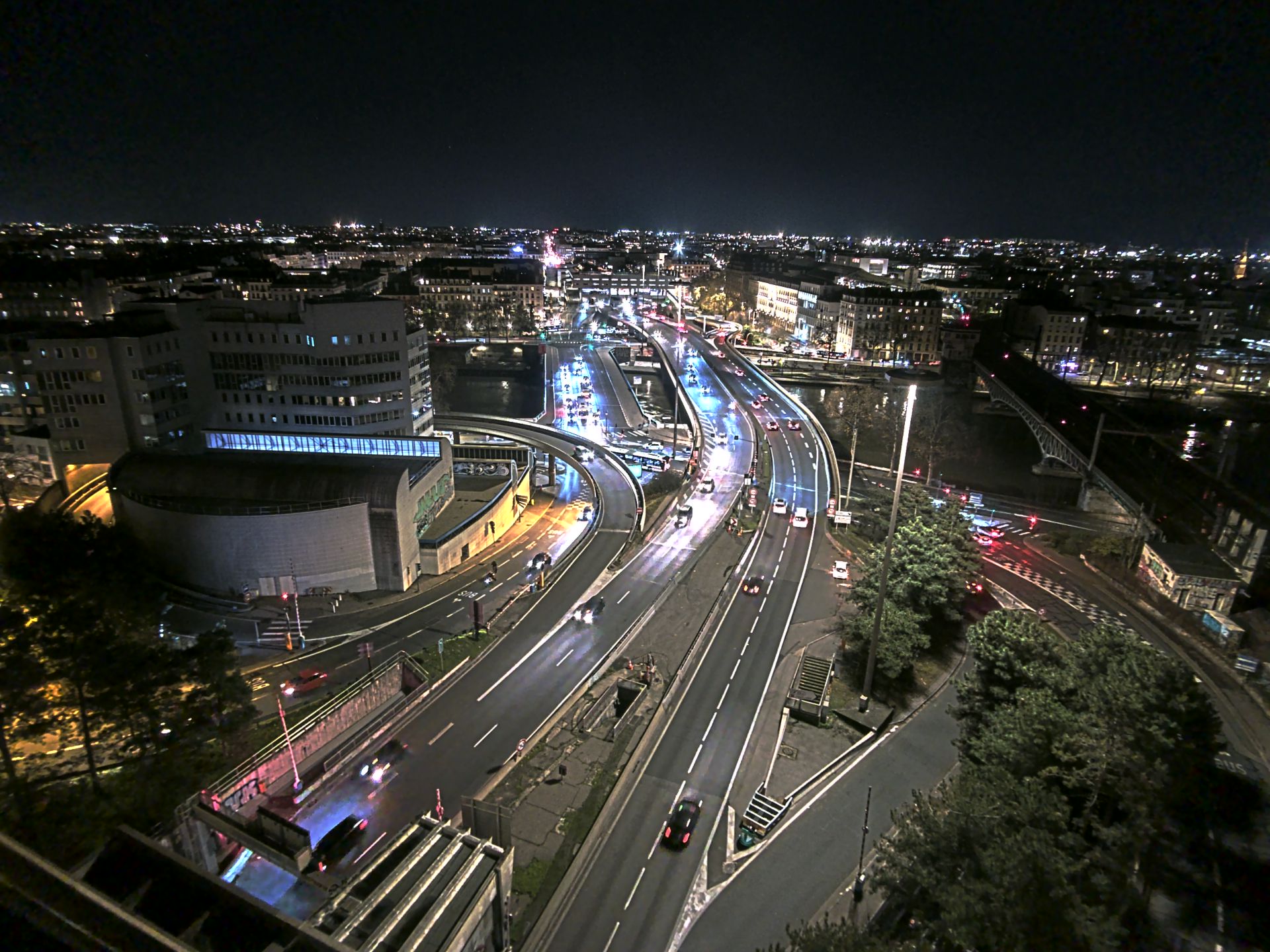 Caméra autoroute à Lyon Perrache à l'entrée Sud du Tunnel sous Fourvière, en direction de Marseille