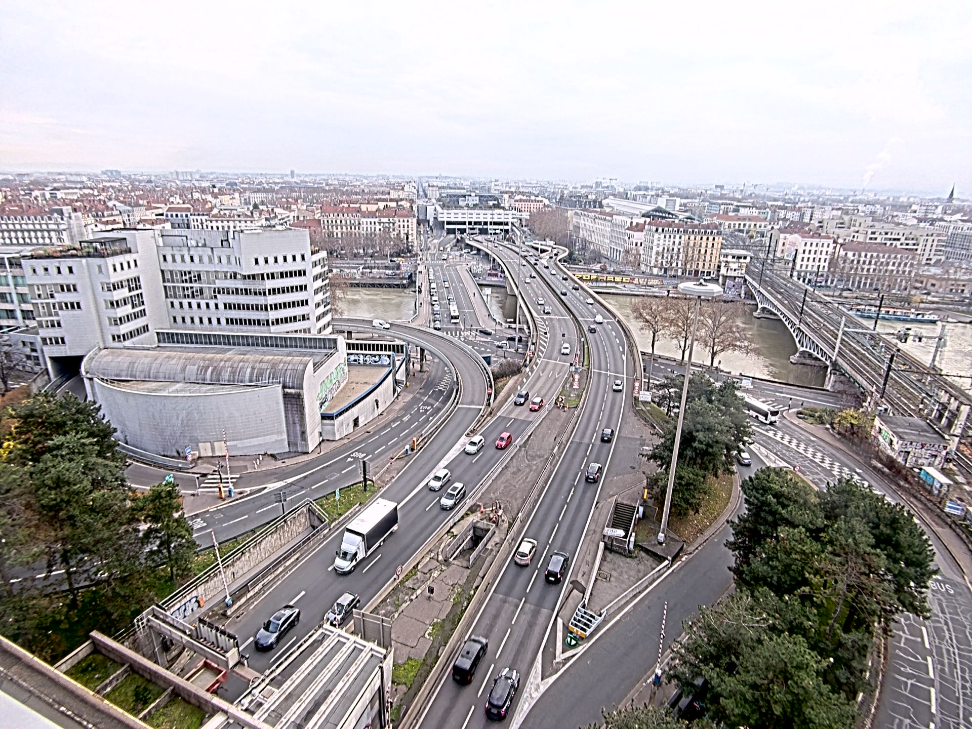 Caméra autoroute à Lyon Perrache à l'entrée Sud du Tunnel sous Fourvière, en direction de Marseille