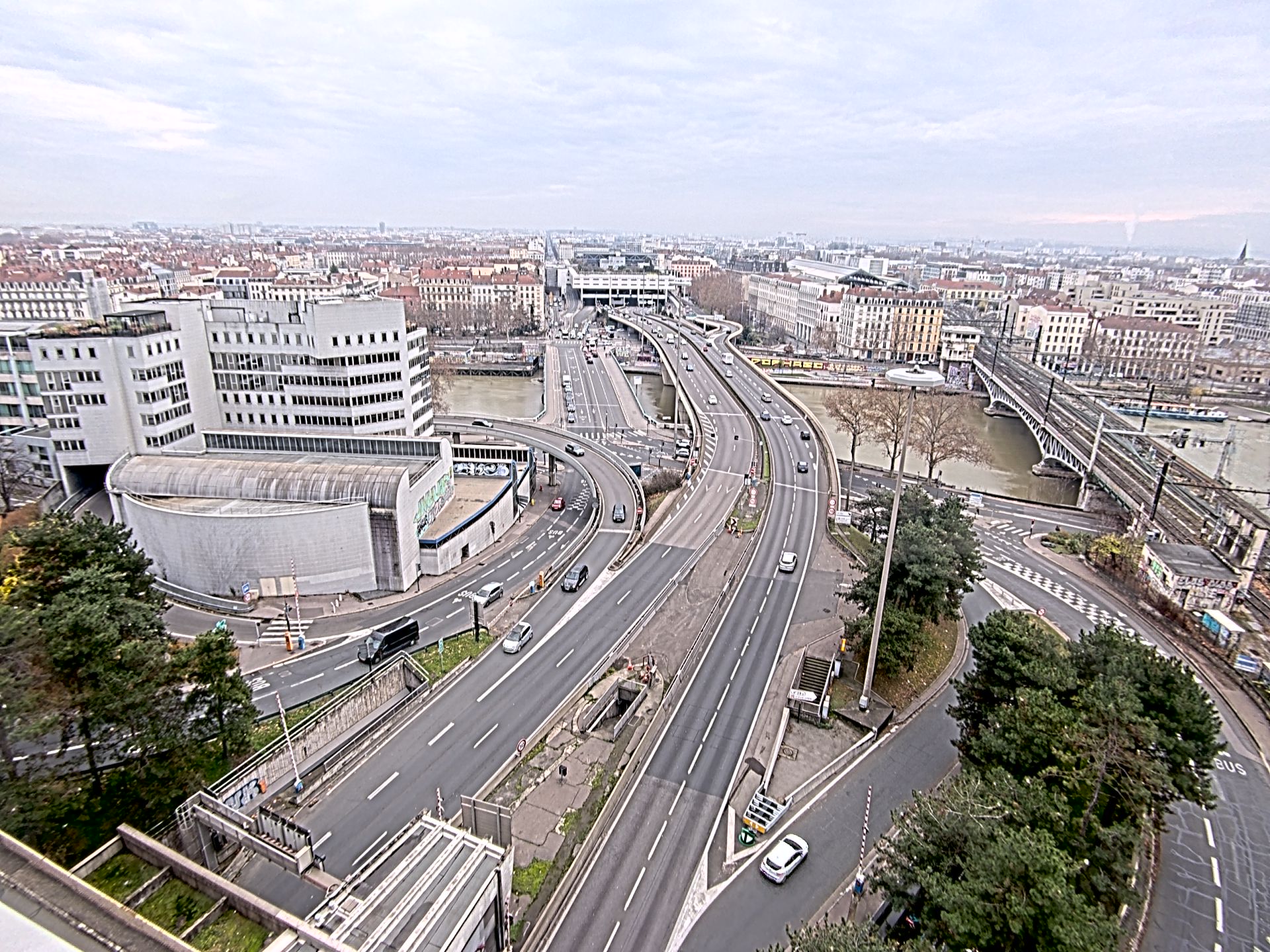 Caméra autoroute à Lyon Perrache à l'entrée Sud du Tunnel sous Fourvière, en direction de Marseille