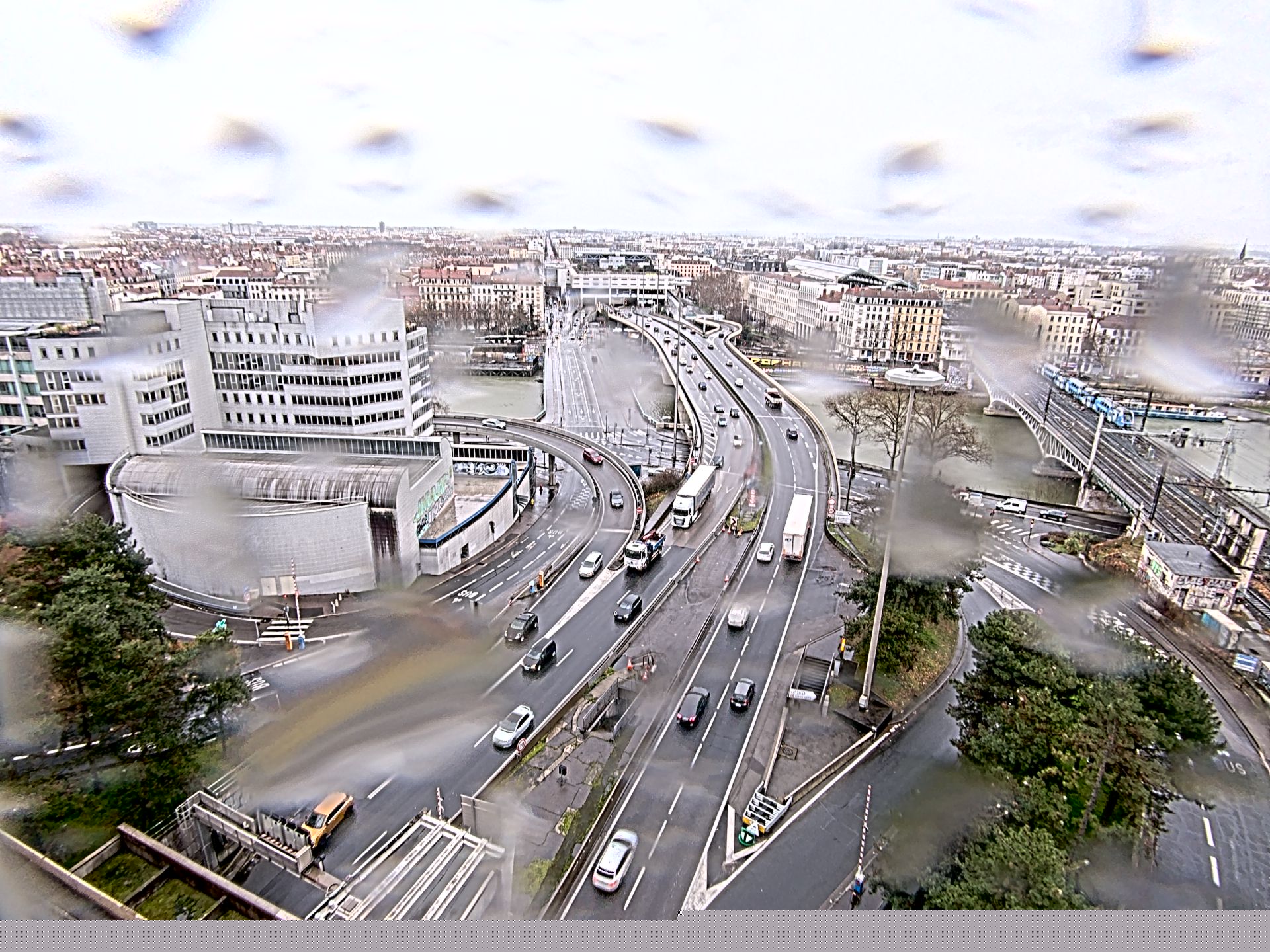 Caméra autoroute à Lyon Perrache à l'entrée Sud du Tunnel sous Fourvière, en direction de Marseille