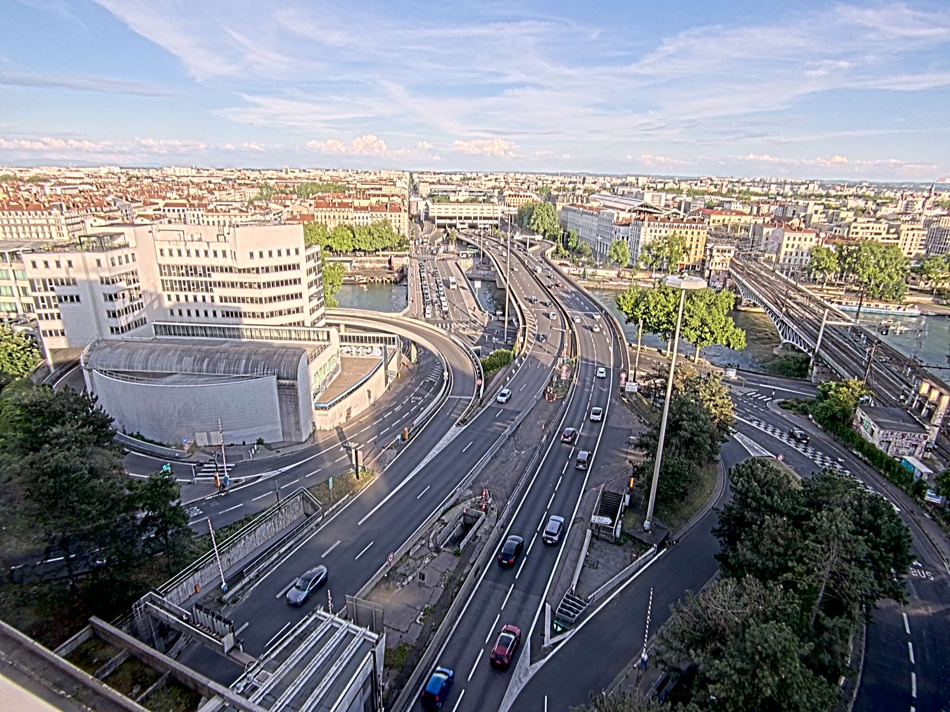 Caméra autoroute à Lyon Perrache à l'entrée Sud du Tunnel sous Fourvière, en direction de Marseille
