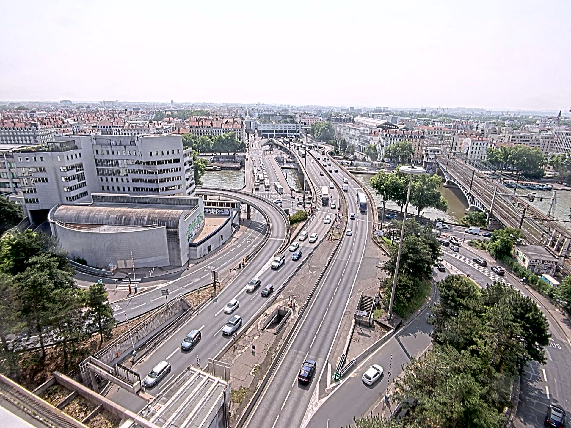 Caméra autoroute à Lyon Perrache à l'entrée Sud du Tunnel sous Fourvière, en direction de Marseille