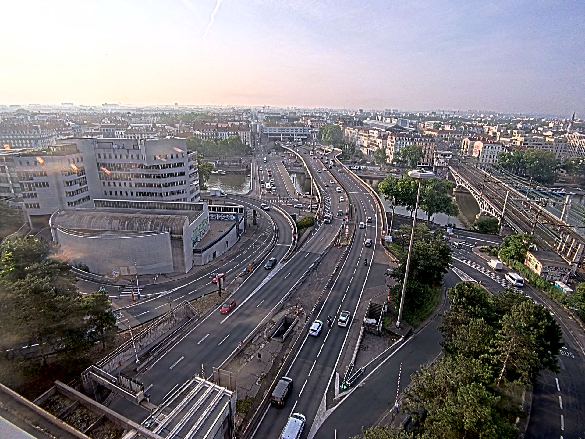 Caméra autoroute à Lyon Perrache à l'entrée Sud du Tunnel sous Fourvière, en direction de Marseille