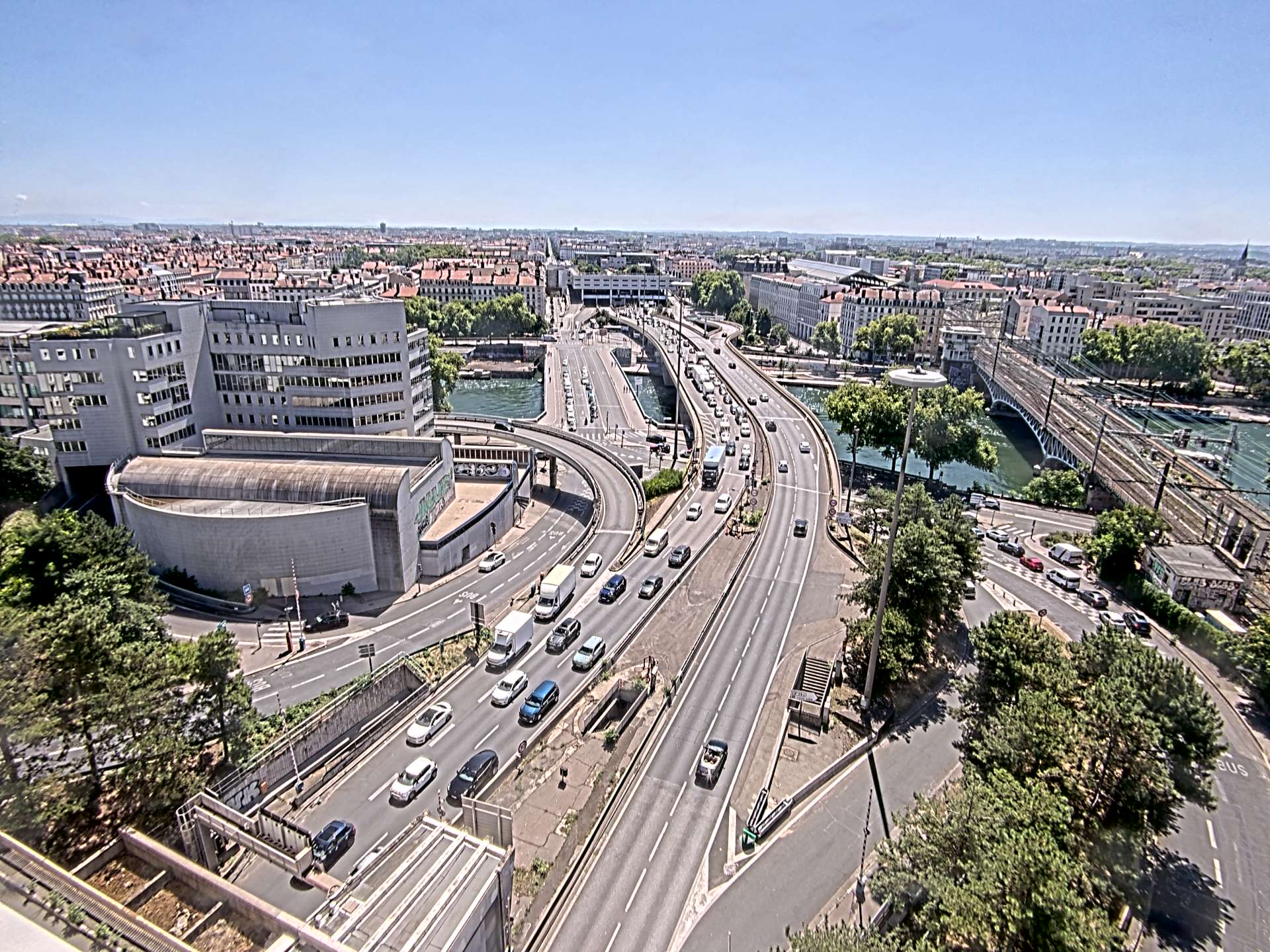 Caméra autoroute à Lyon Perrache à l'entrée Sud du Tunnel sous Fourvière, en direction de Marseille