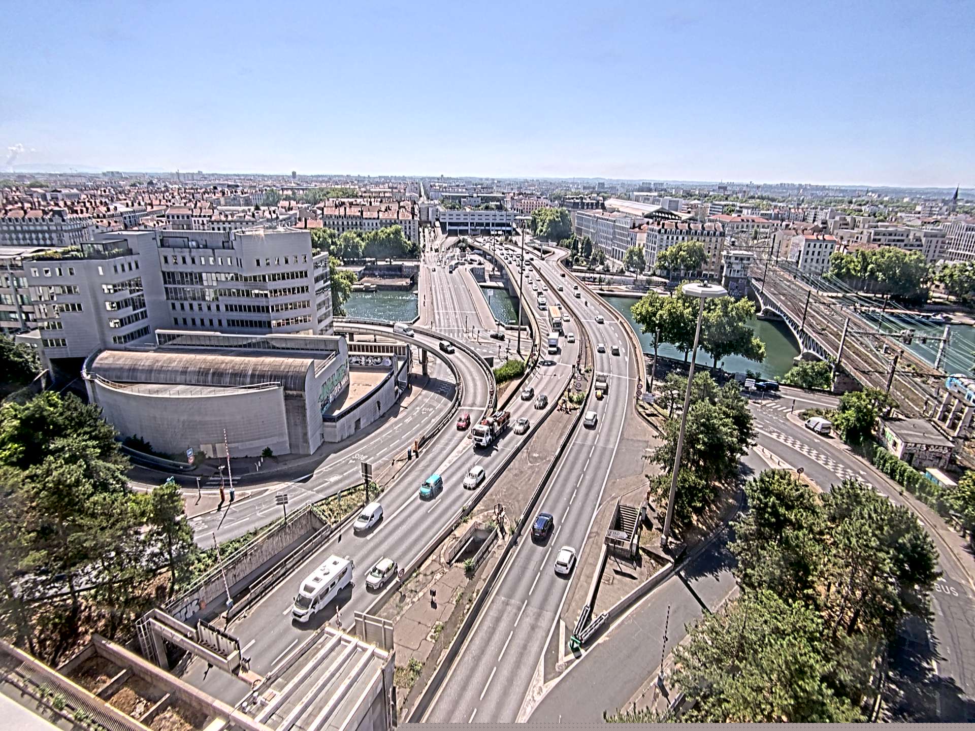 Caméra autoroute à Lyon Perrache à l'entrée Sud du Tunnel sous Fourvière, en direction de Marseille