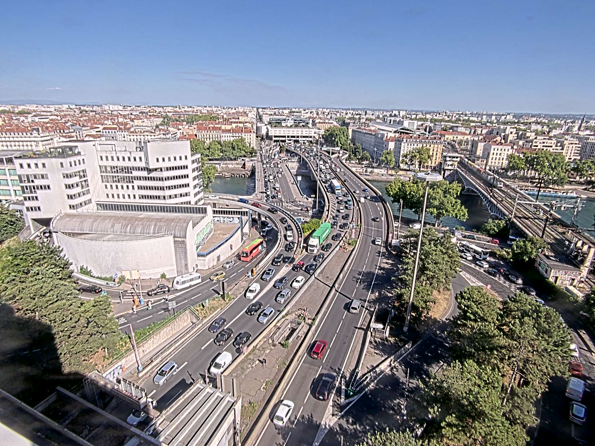 Caméra autoroute à Lyon Perrache à l'entrée Sud du Tunnel sous Fourvière, en direction de Marseille