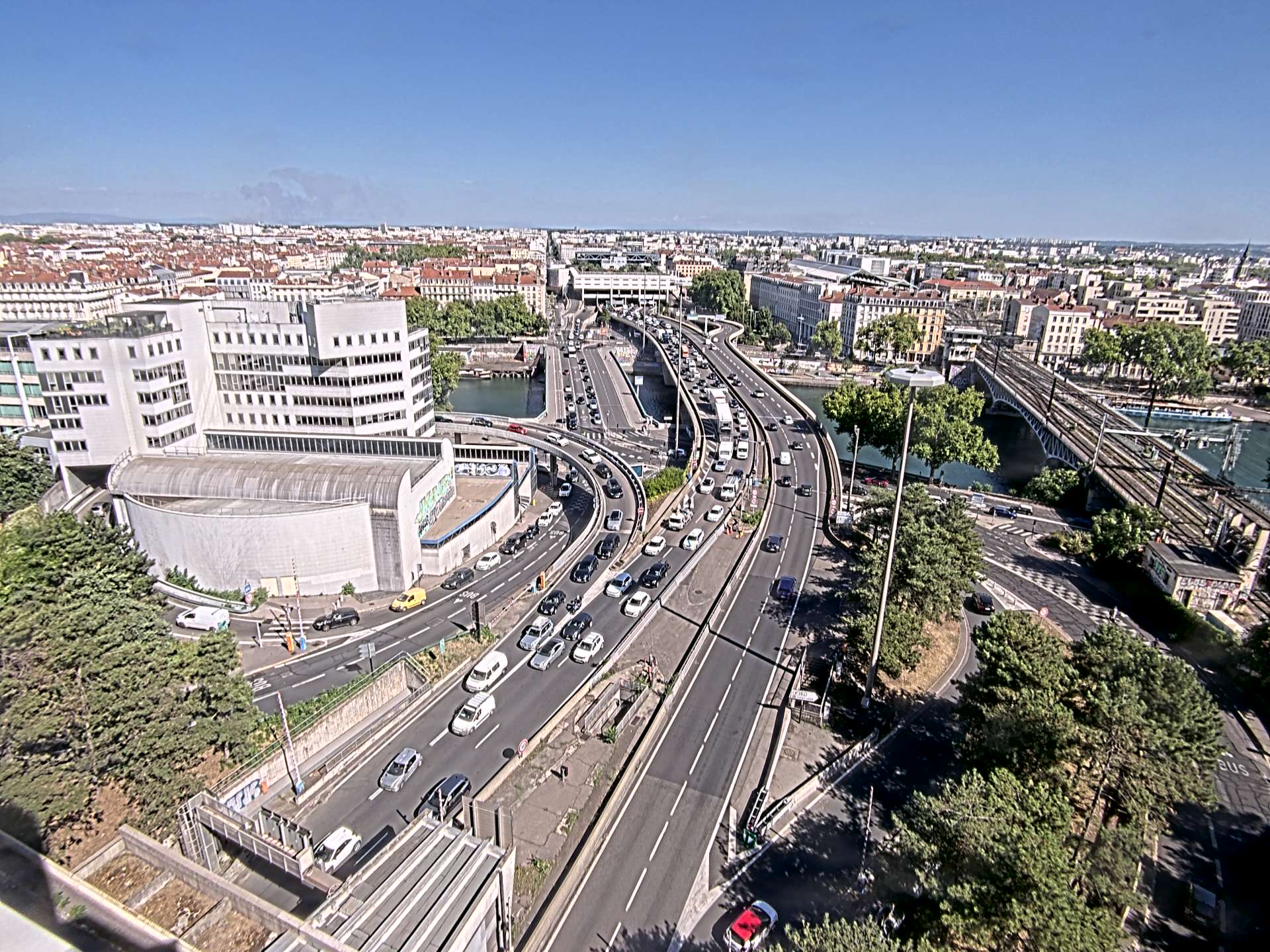 Caméra autoroute à Lyon Perrache à l'entrée Sud du Tunnel sous Fourvière, en direction de Marseille