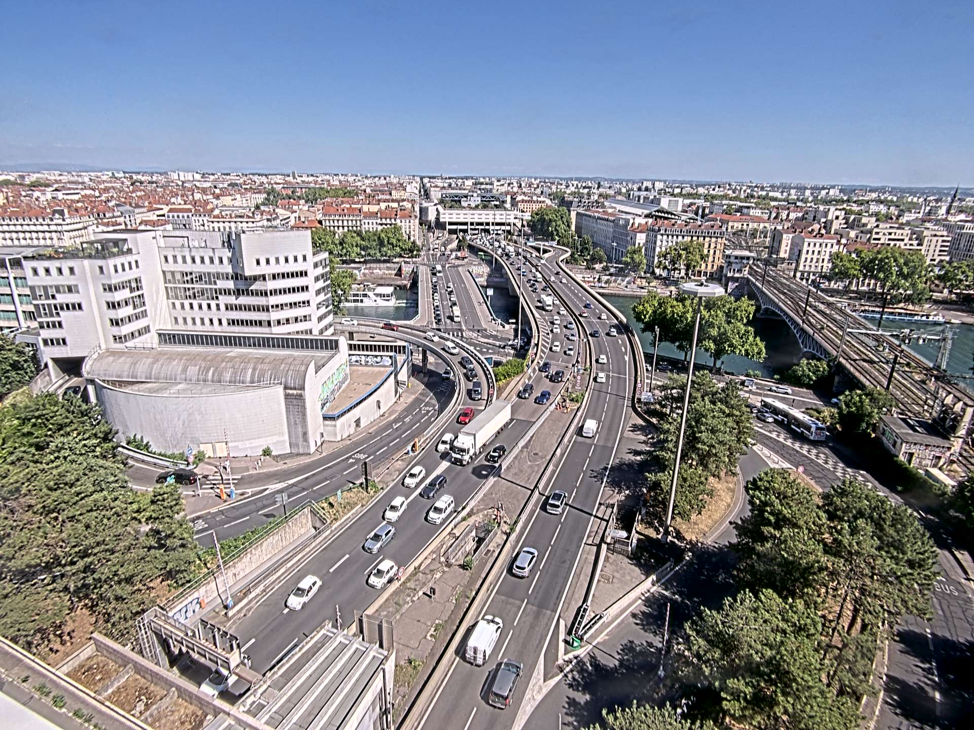 Caméra autoroute à Lyon Perrache à l'entrée Sud du Tunnel sous Fourvière, en direction de Marseille