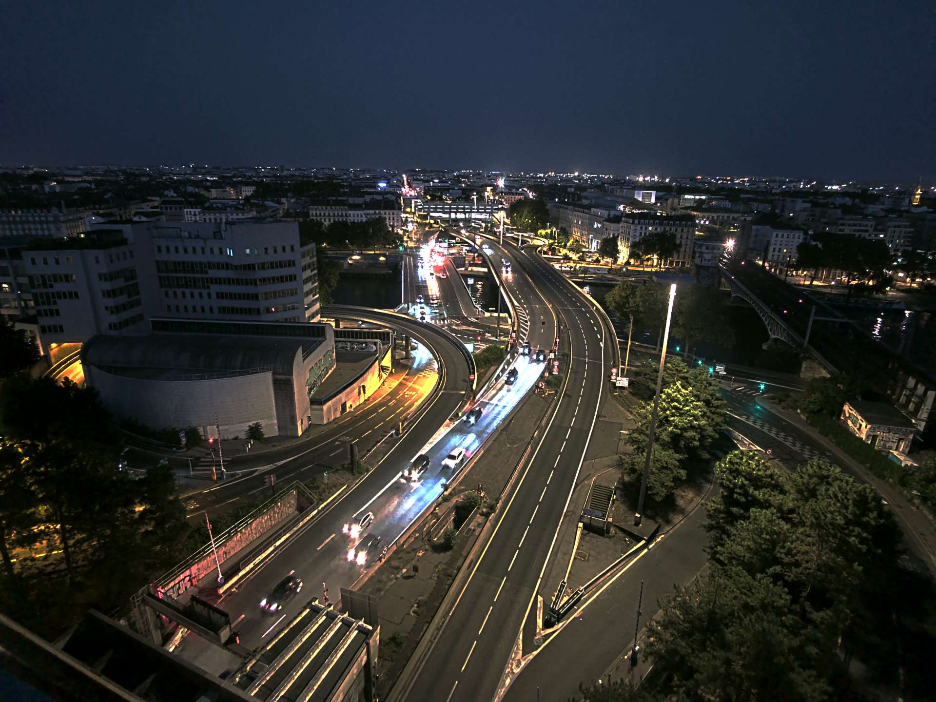 Caméra autoroute à Lyon Perrache à l'entrée Sud du Tunnel sous Fourvière, en direction de Marseille
