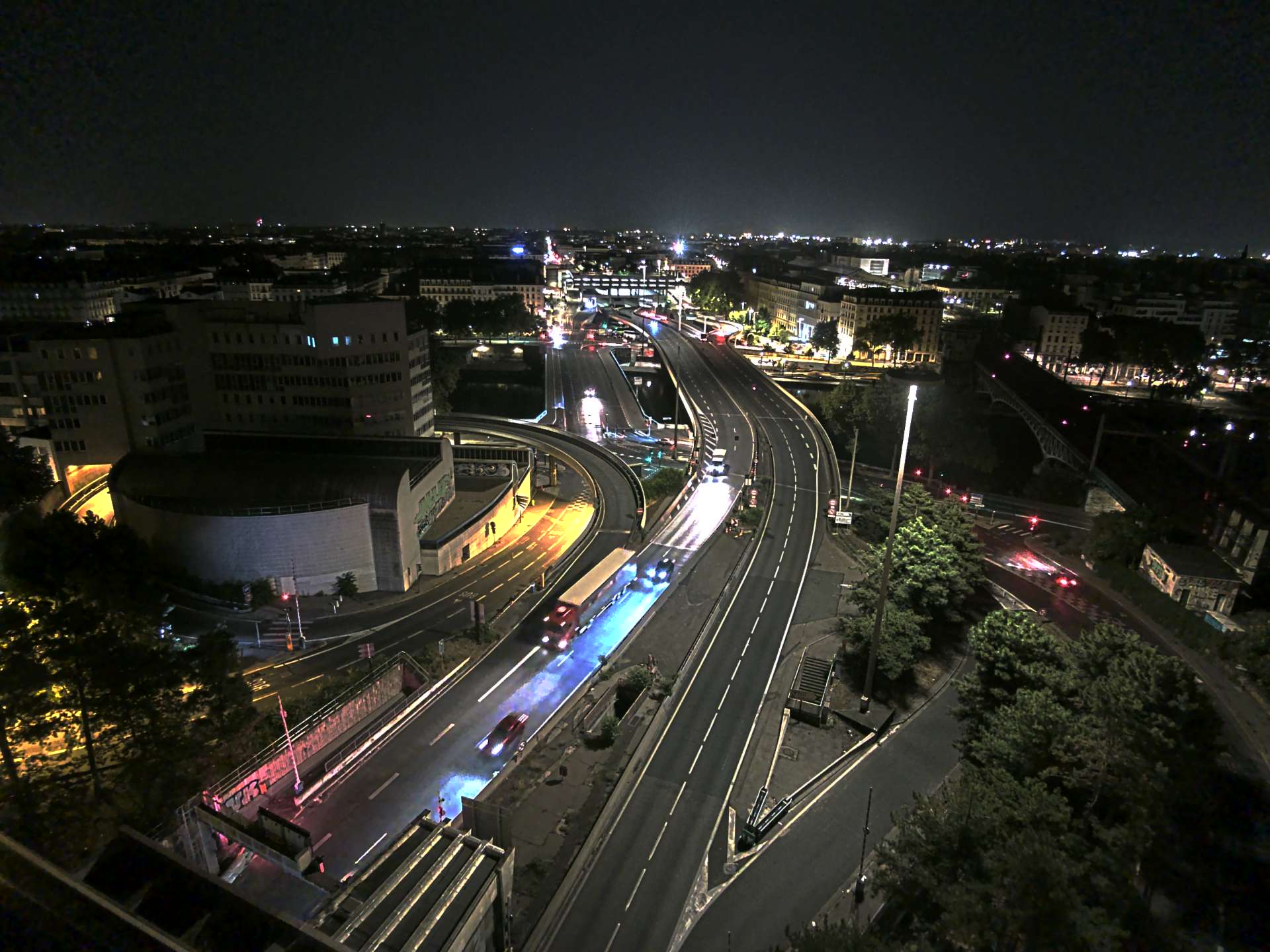 Caméra autoroute à Lyon Perrache à l'entrée Sud du Tunnel sous Fourvière, en direction de Marseille